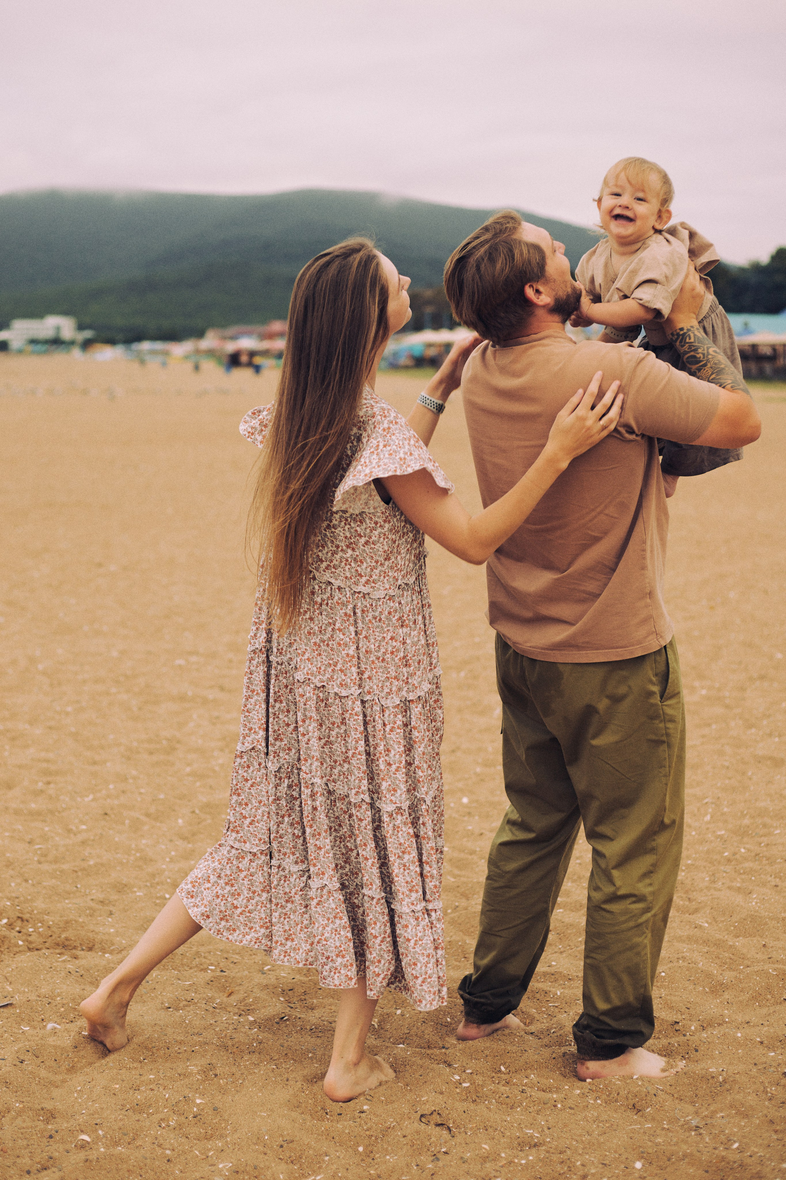 Маленькие ножки. Фотограф Ионова Анастасия, г Владивосток