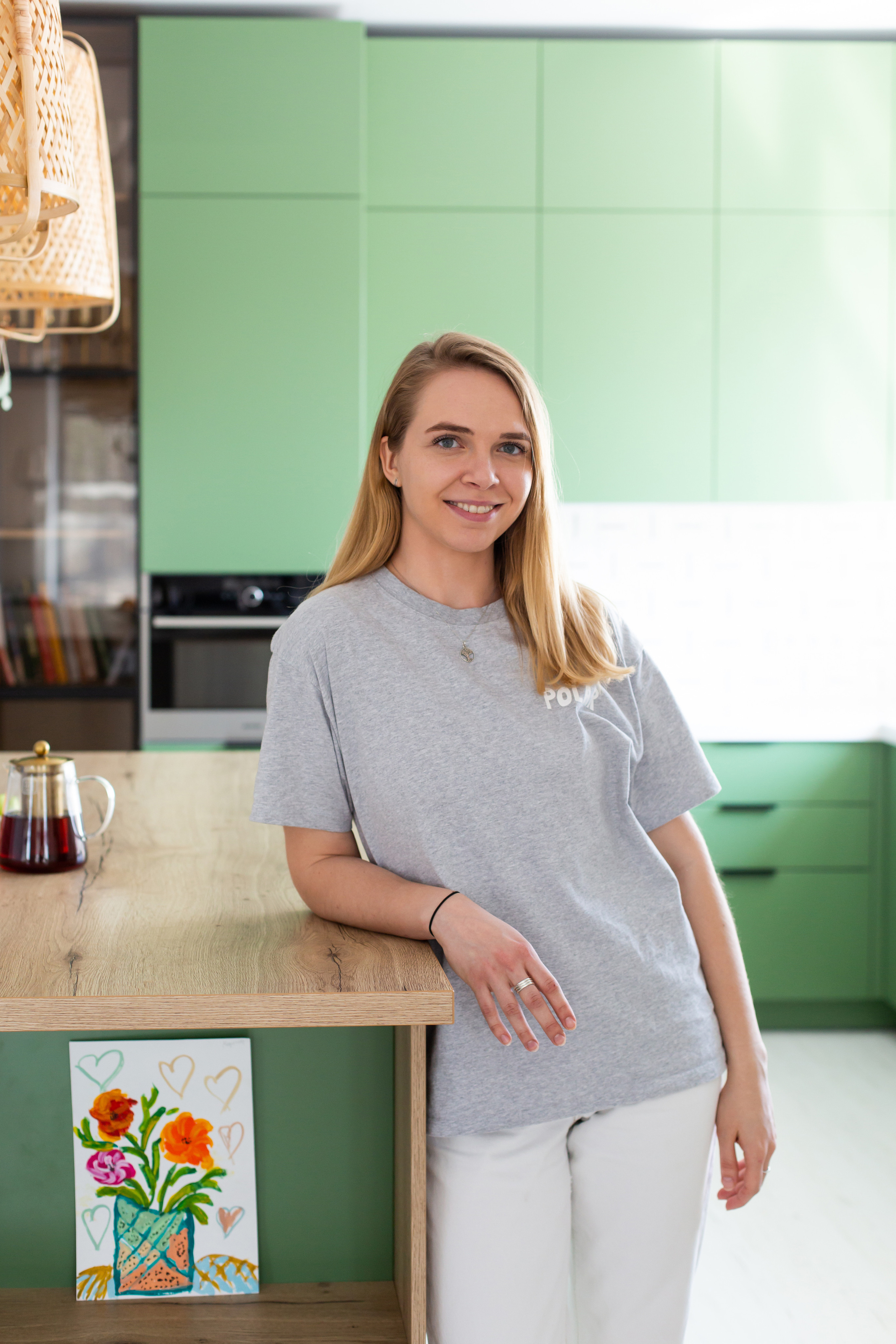 Кухня на заказ в Томске Холмы Village | Мебель Кухни Шкафы заказать. ГУДРУМ — Мебель на заказ в Томске | Кухни | Шкафы | Стулья и Столы