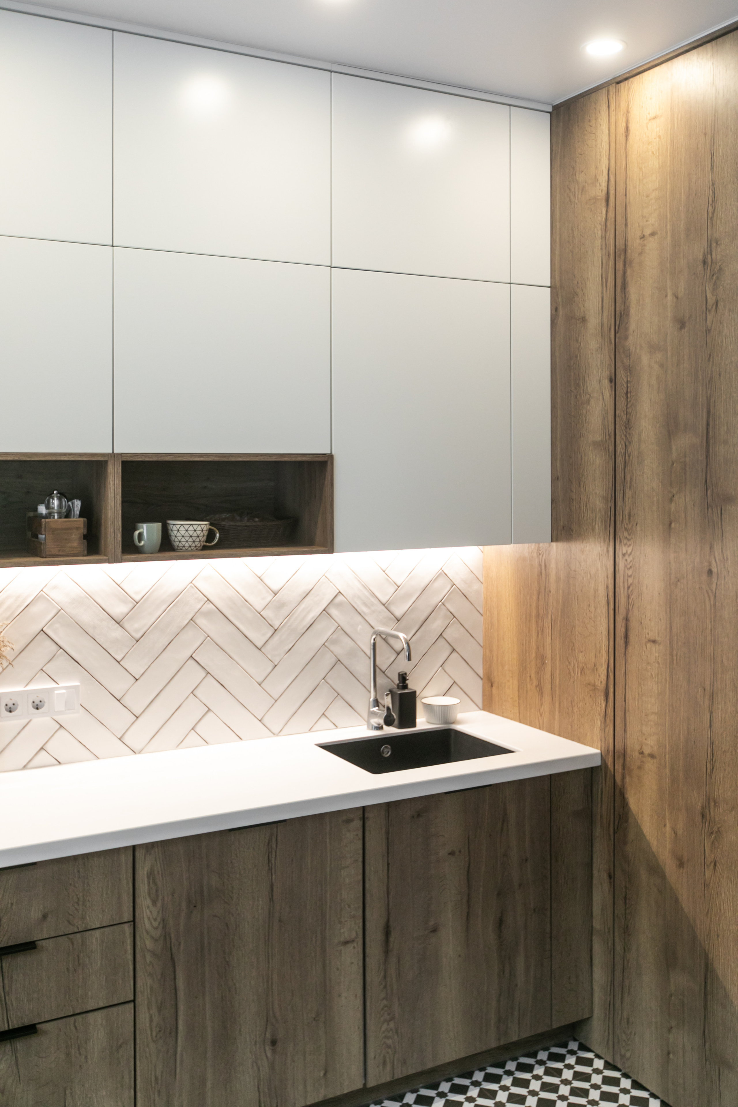 Кухня на заказ в Томске д.Петрово| Мебель Кухни Шкафы заказать. ГУДРУМ — Мебель на заказ в Томске | Кухни | Шкафы | Стулья и Столы