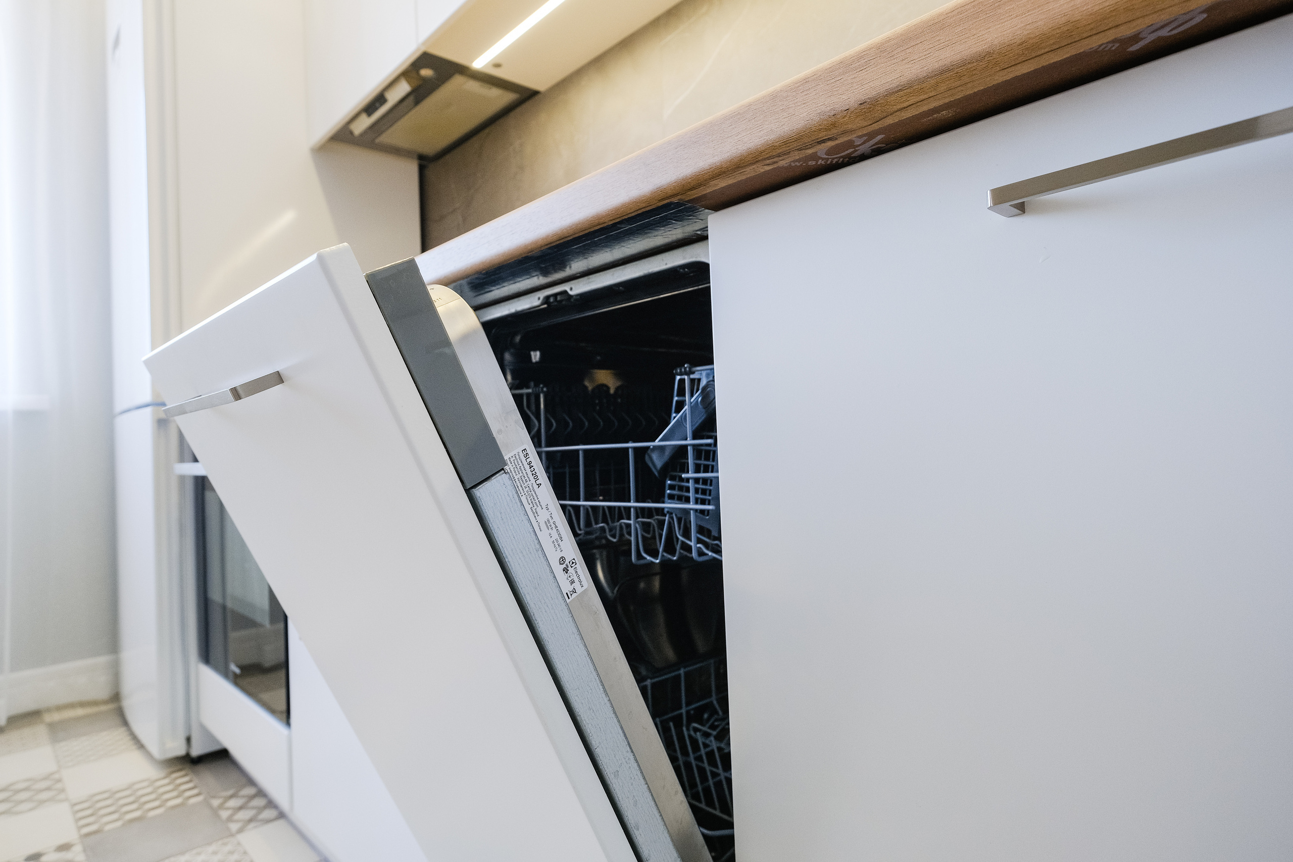 Кухня на заказ в Томске Северный Парк Мебель Кухни Шкафы заказать. ГУДРУМ — Мебель на заказ в Томске | Кухни | Шкафы | Стулья и Столы