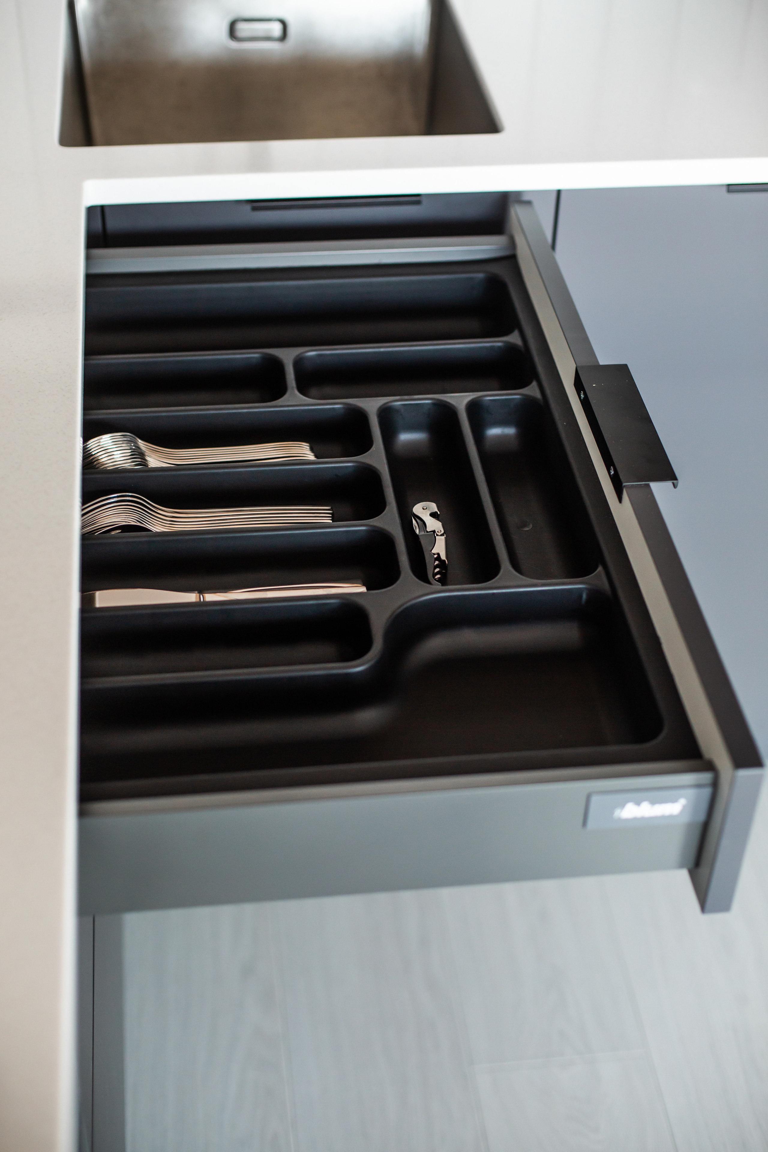 Кухня на заказ в Томске ЖК Алые Паруса| Мебель Кухни Шкафы заказать. ГУДРУМ — Мебель на заказ в Томске | Кухни | Шкафы | Стулья и Столы