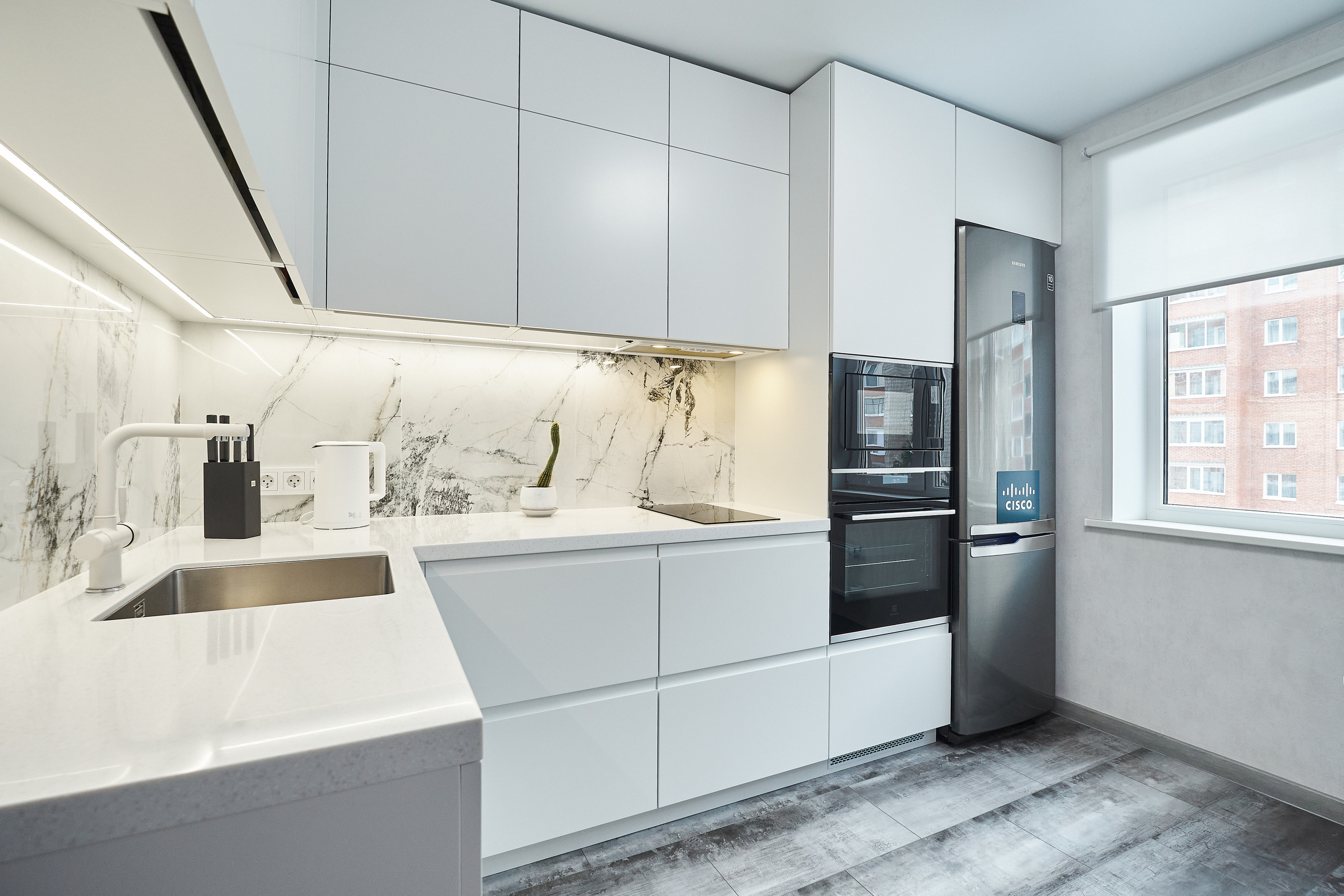 Кухня на заказ в Томске на ул.Лебедева Томск| Мебель Кухни Шкафы. ГУДРУМ — Мебель на заказ в Томске | Кухни | Шкафы | Стулья и Столы