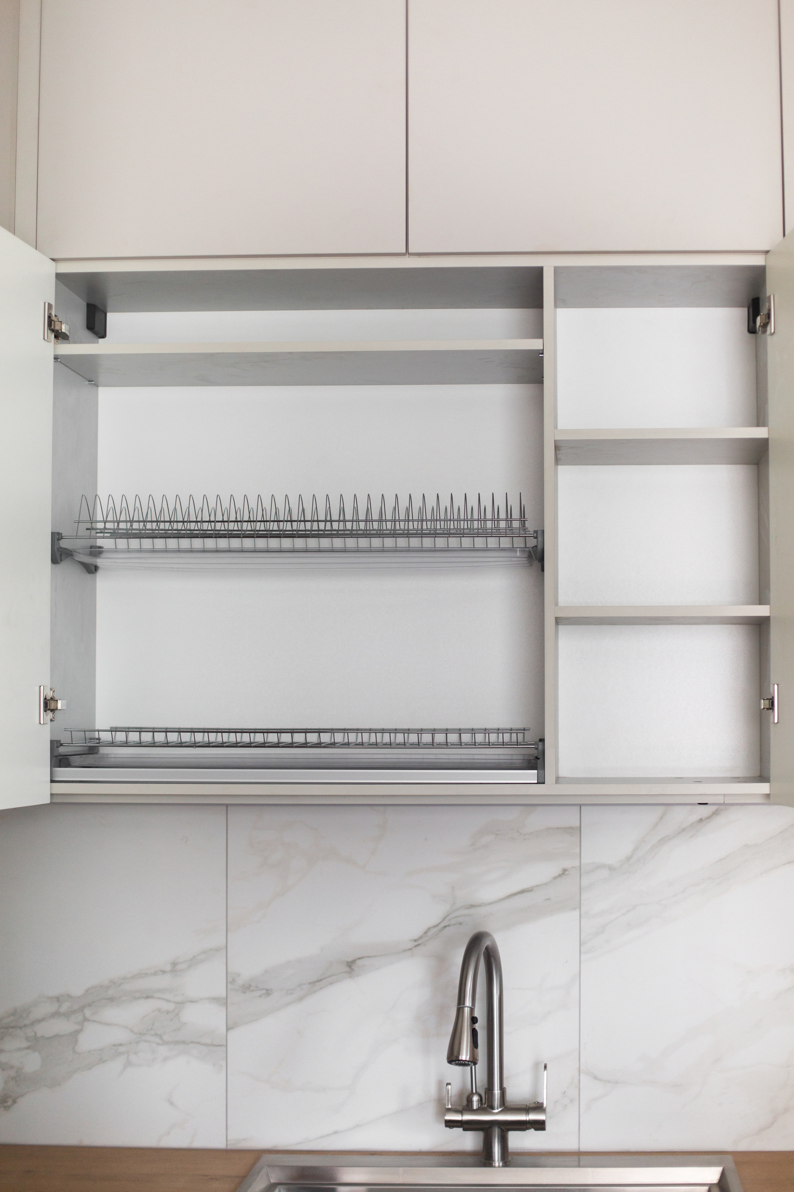 Кухня на заказ в Томске пер. Нечевский | Мебель Кухни Шкафы заказать. ГУДРУМ — Мебель на заказ в Томске | Кухни | Шкафы | Стулья и Столы