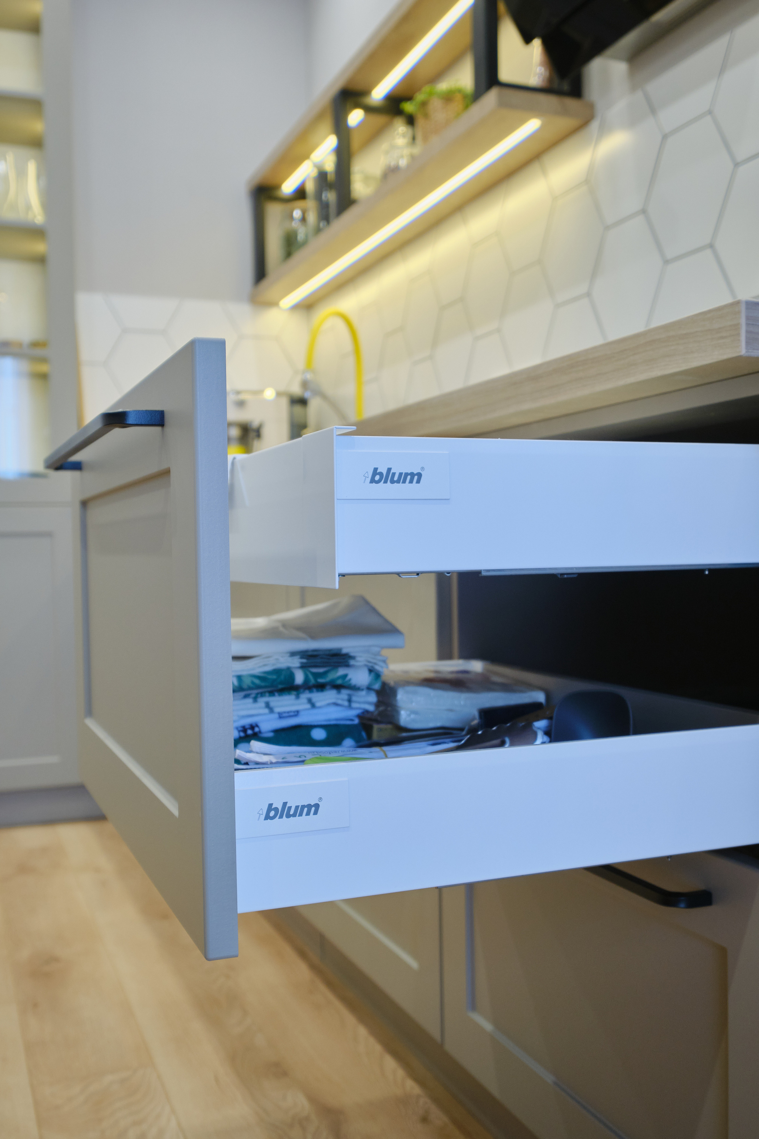 Кухня на заказ в г. Томск Северный Парк| Мебель Кухни Шкафы заказать. ГУДРУМ — Мебель на заказ в Томске | Кухни | Шкафы | Стулья и Столы