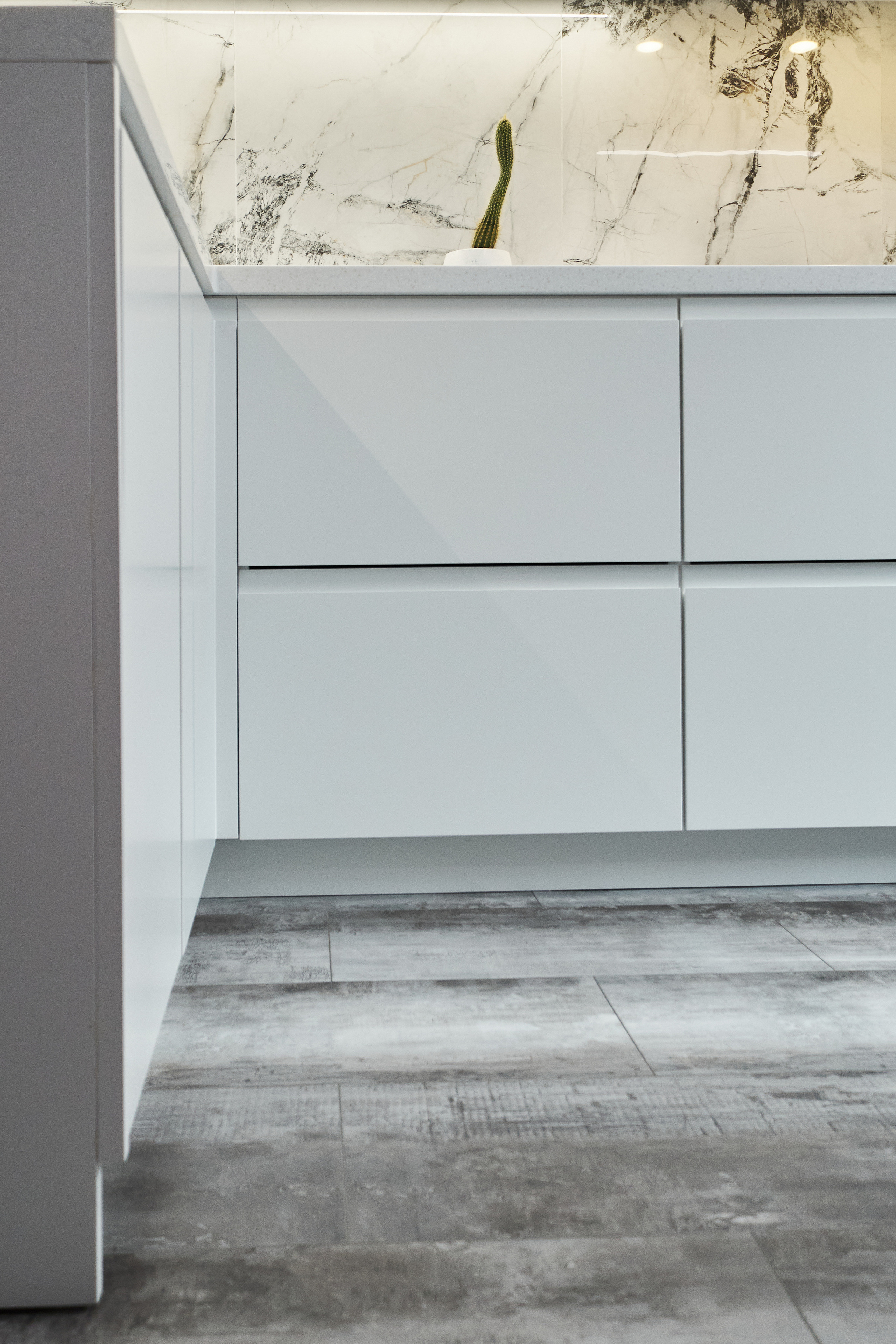 Кухня на заказ в Томске на ул.Лебедева Томск| Мебель Кухни Шкафы. ГУДРУМ — Мебель на заказ в Томске | Кухни | Шкафы | Стулья и Столы