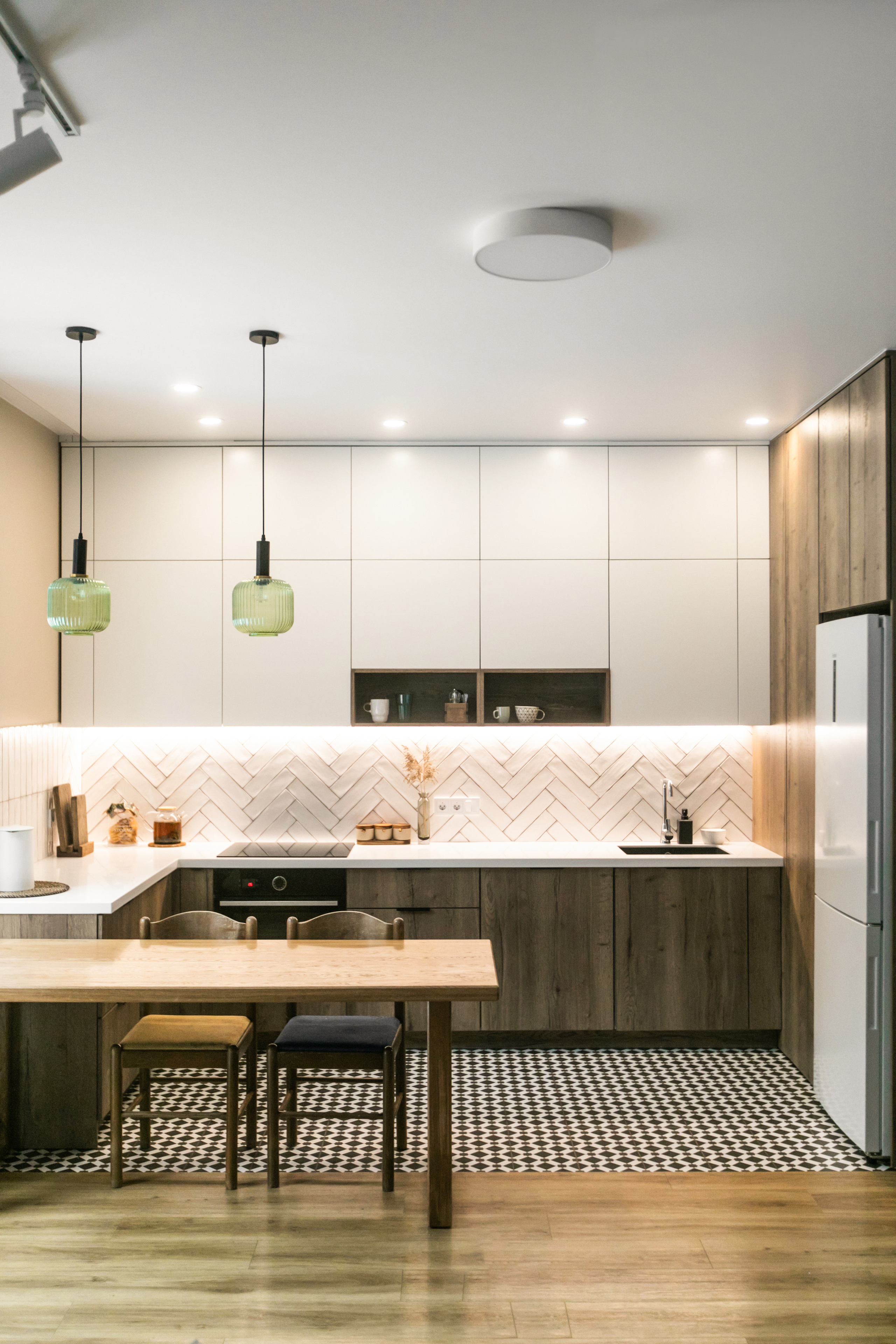 Кухня на заказ в Томске д.Петрово| Мебель Кухни Шкафы заказать. ГУДРУМ — Мебель на заказ в Томске | Кухни | Шкафы | Стулья и Столы