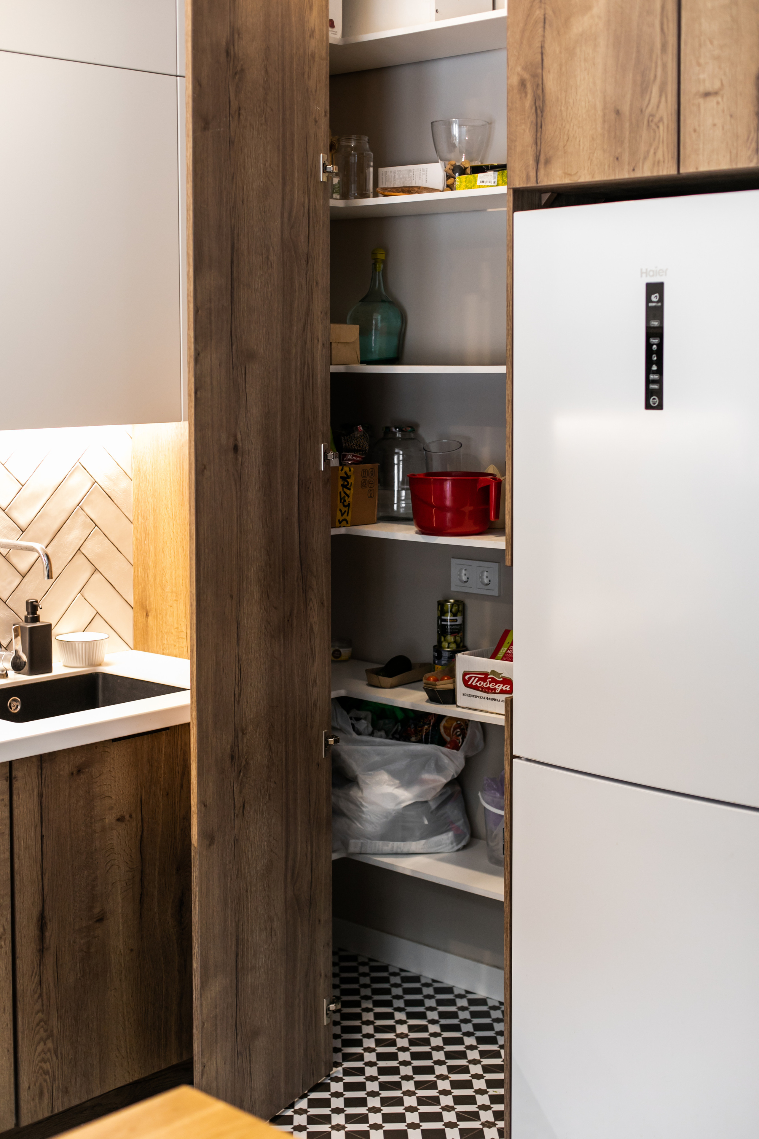 Кухня на заказ в Томске д.Петрово| Мебель Кухни Шкафы заказать. ГУДРУМ — Мебель на заказ в Томске | Кухни | Шкафы | Стулья и Столы