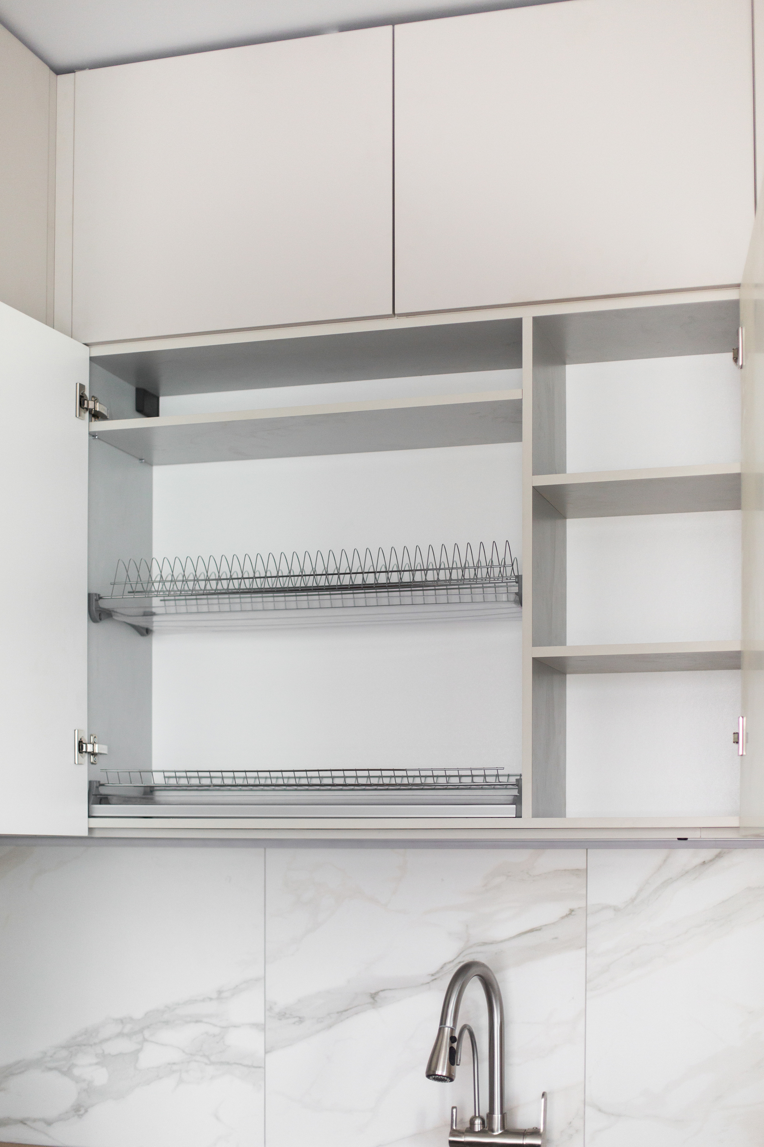 Кухня на заказ в Томске пер. Нечевский | Мебель Кухни Шкафы заказать. ГУДРУМ — Мебель на заказ в Томске | Кухни | Шкафы | Стулья и Столы