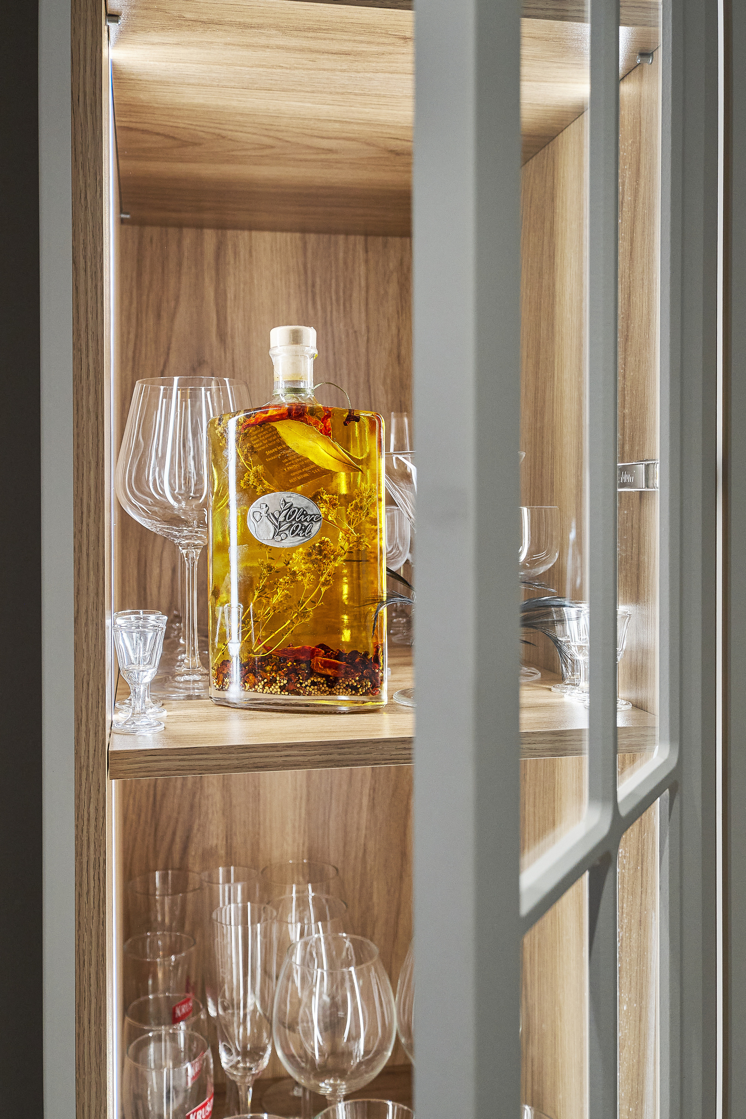 Кухня на заказ на ул.Красноармейская Томск по индивидуальному размеру. ГУДРУМ — Мебель на заказ в Томске | Кухни | Шкафы | Стулья и Столы