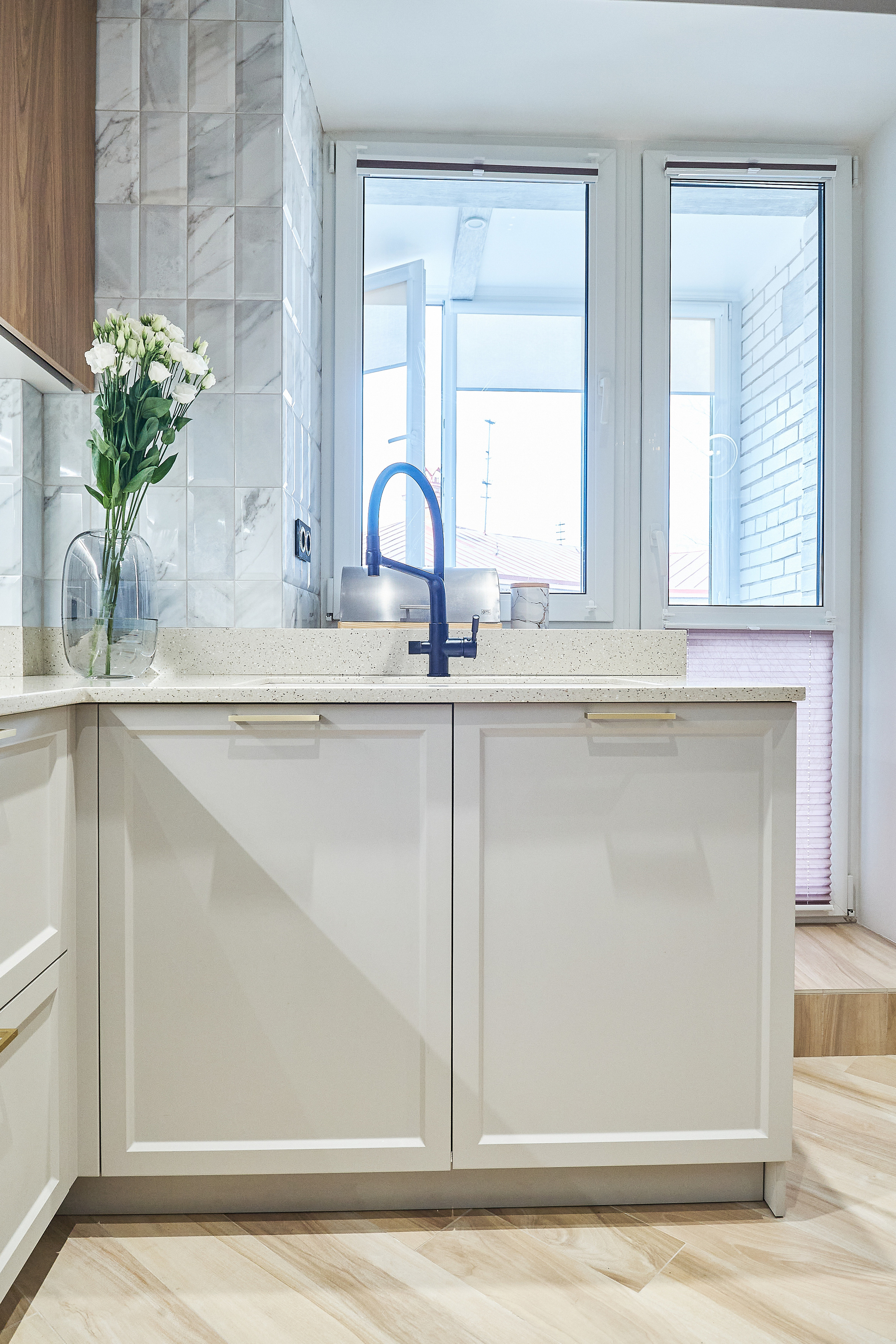 Кухня на заказ на ул.Красноармейская Томск по индивидуальному размеру. ГУДРУМ — Мебель на заказ в Томске | Кухни | Шкафы | Стулья и Столы