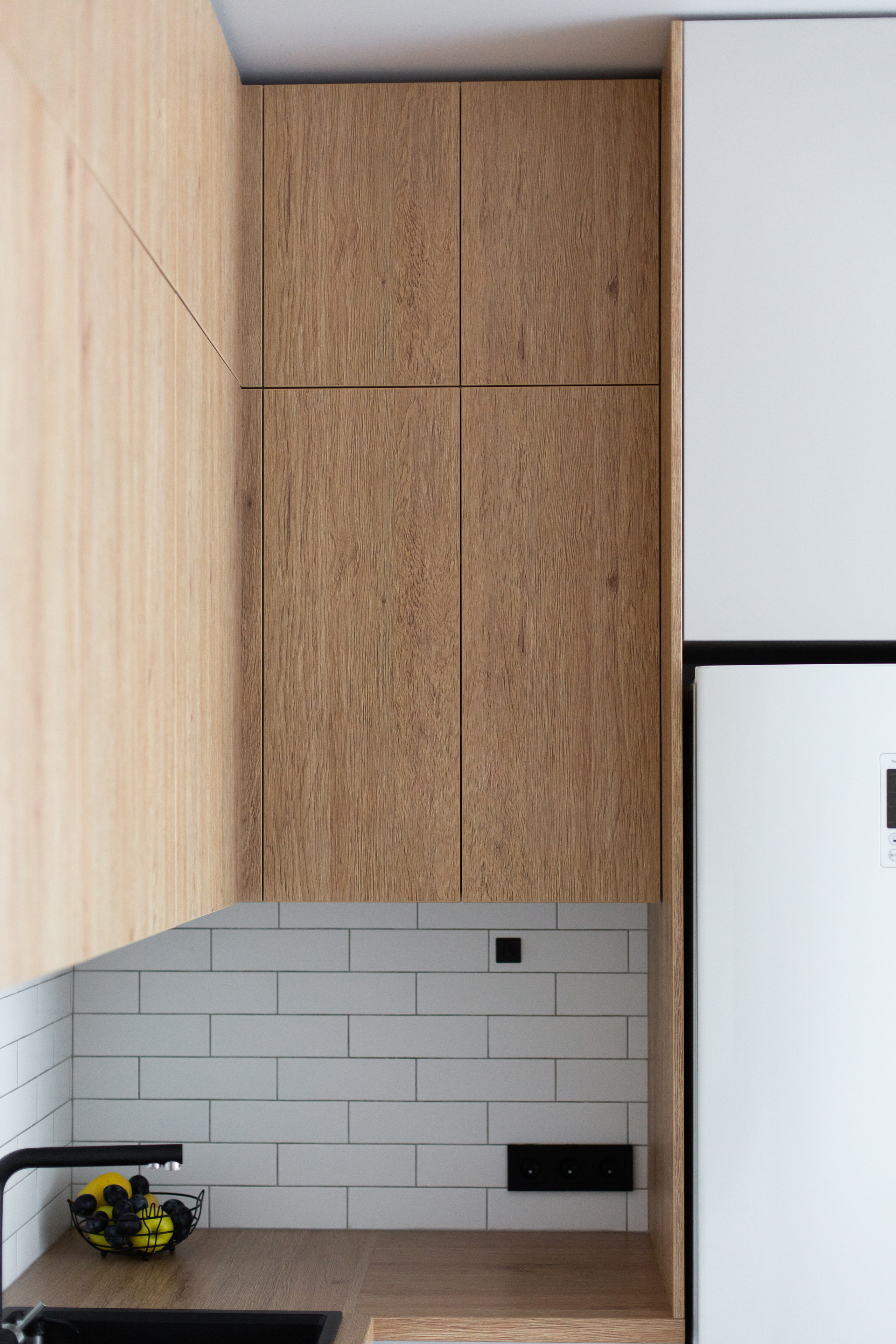 Кухня на заказ в Томске Комсомольский 48 | Мебель Кухни Шкафы заказать. ГУДРУМ — Мебель на заказ в Томске | Кухни | Шкафы | Стулья и Столы