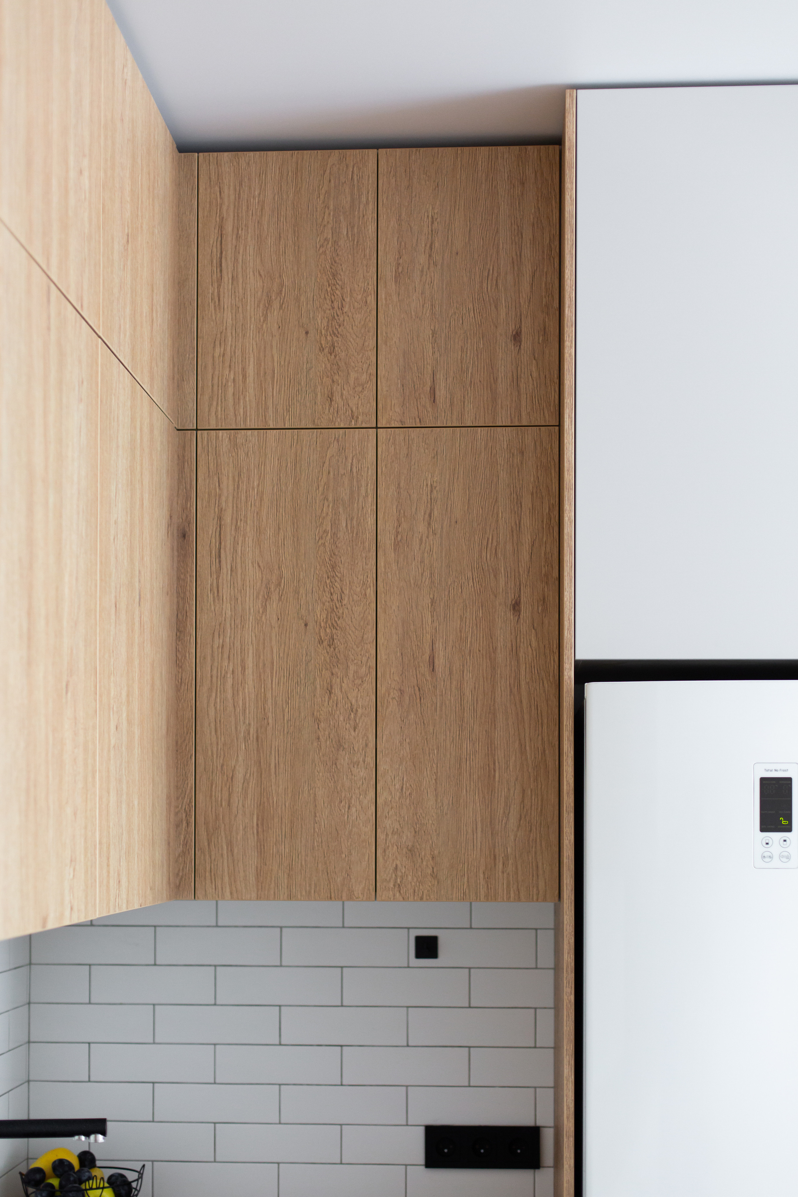 Кухня на заказ в Томске Комсомольский 48 | Мебель Кухни Шкафы заказать. ГУДРУМ — Мебель на заказ в Томске | Кухни | Шкафы | Стулья и Столы