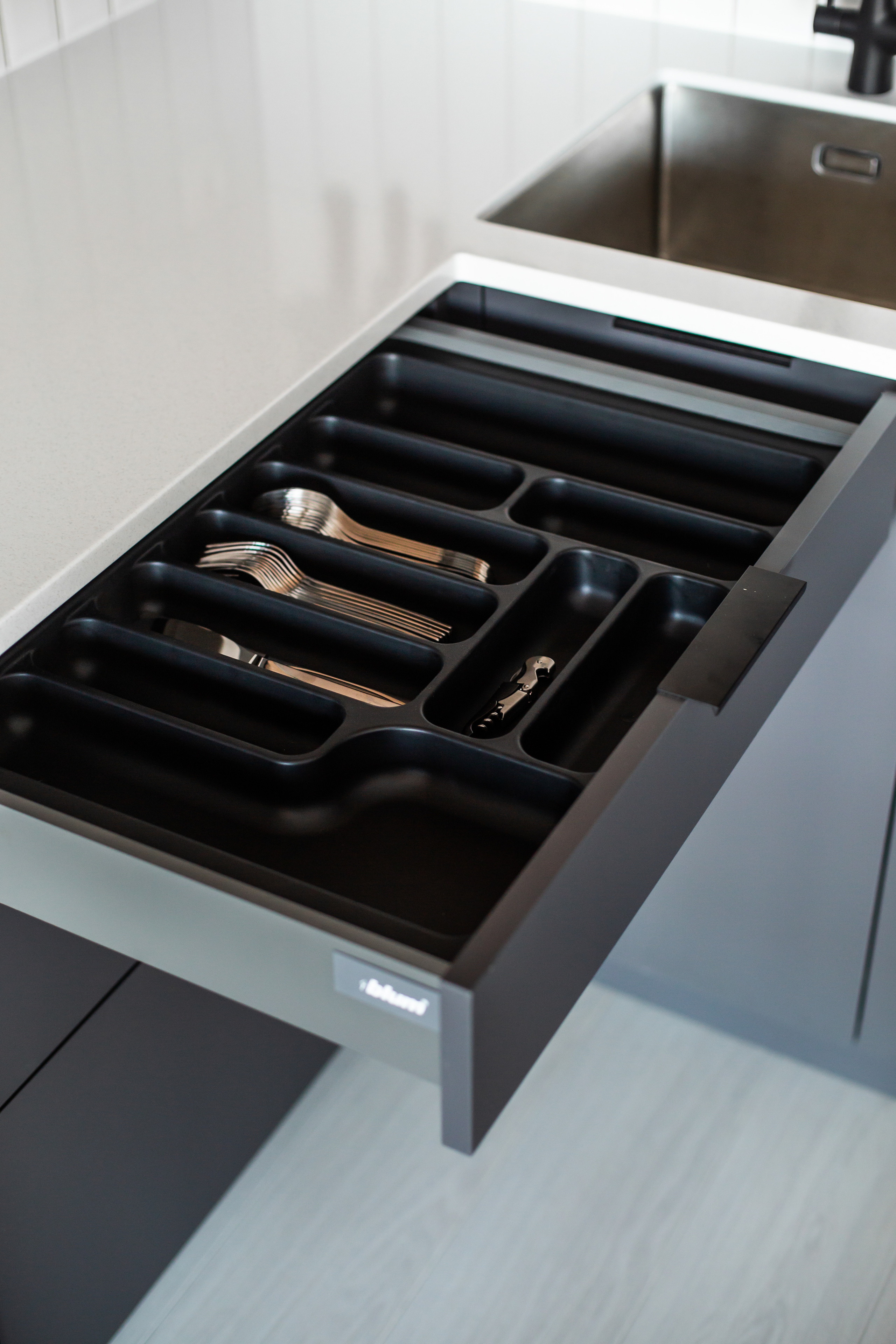 Кухня на заказ в Томске ЖК Алые Паруса| Мебель Кухни Шкафы заказать. ГУДРУМ — Мебель на заказ в Томске | Кухни | Шкафы | Стулья и Столы