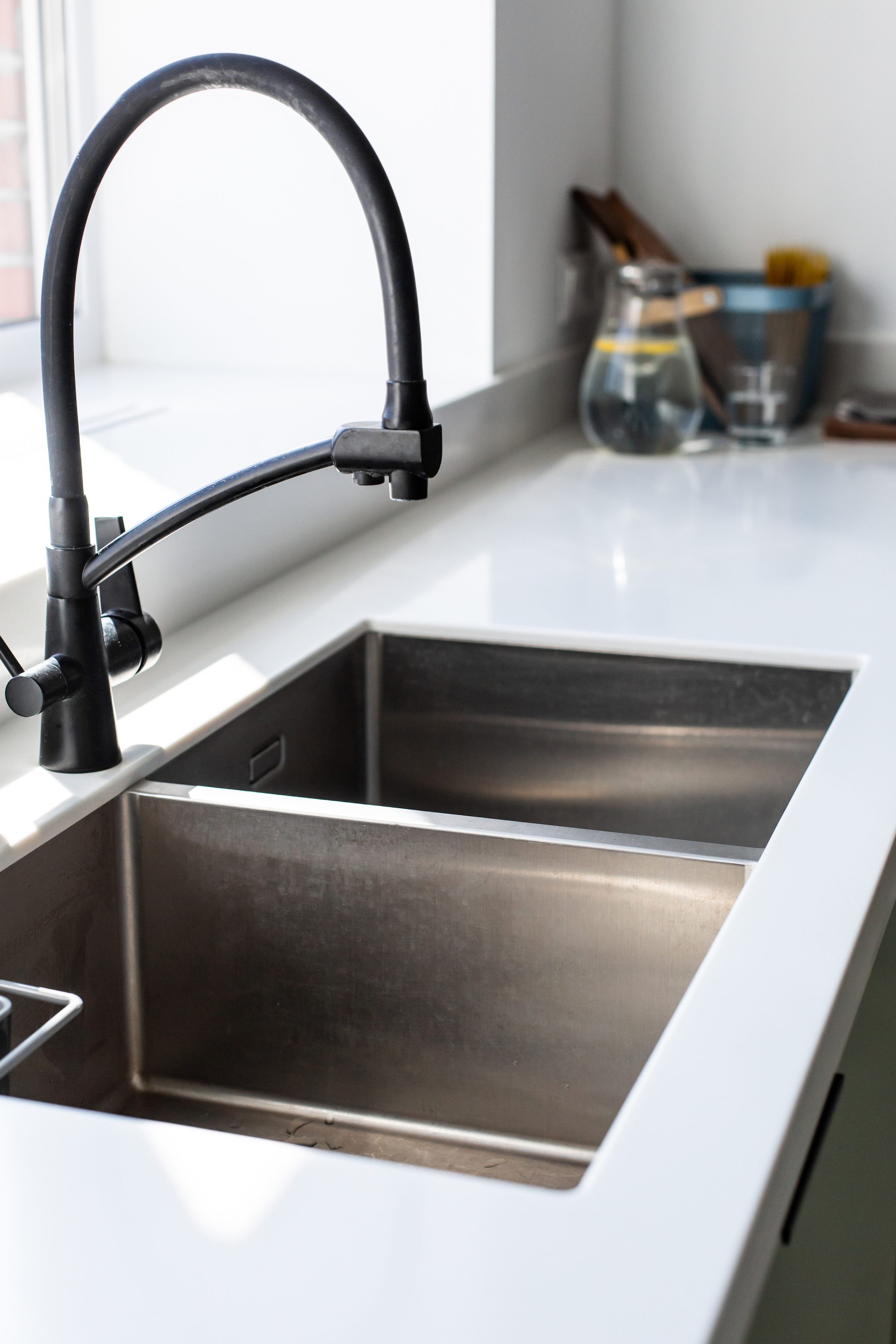 Кухня на заказ в Томске Холмы Village | Мебель Кухни Шкафы заказать. ГУДРУМ — Мебель на заказ в Томске | Кухни | Шкафы | Стулья и Столы