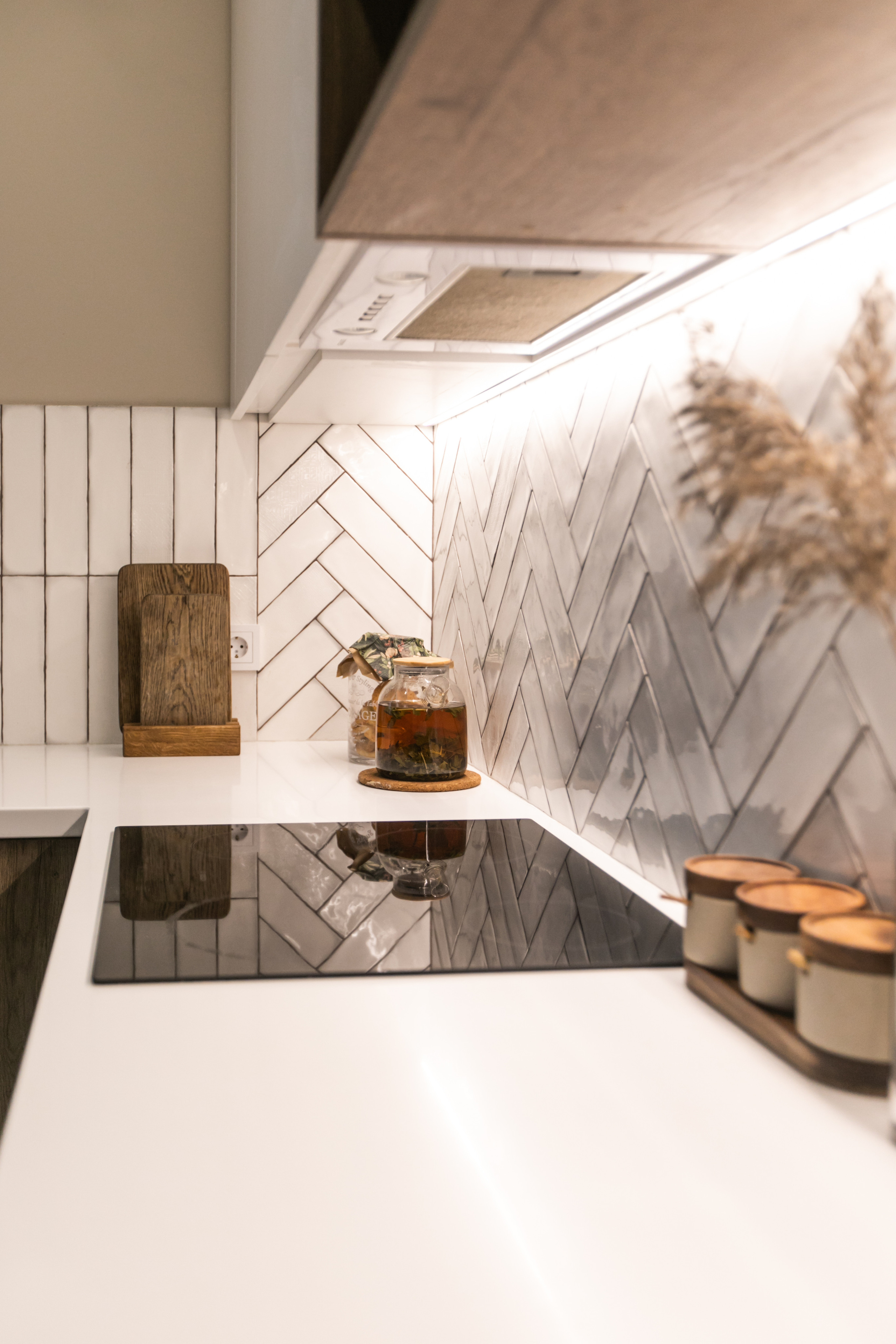 Кухня на заказ в Томске д.Петрово| Мебель Кухни Шкафы заказать. ГУДРУМ — Мебель на заказ в Томске | Кухни | Шкафы | Стулья и Столы