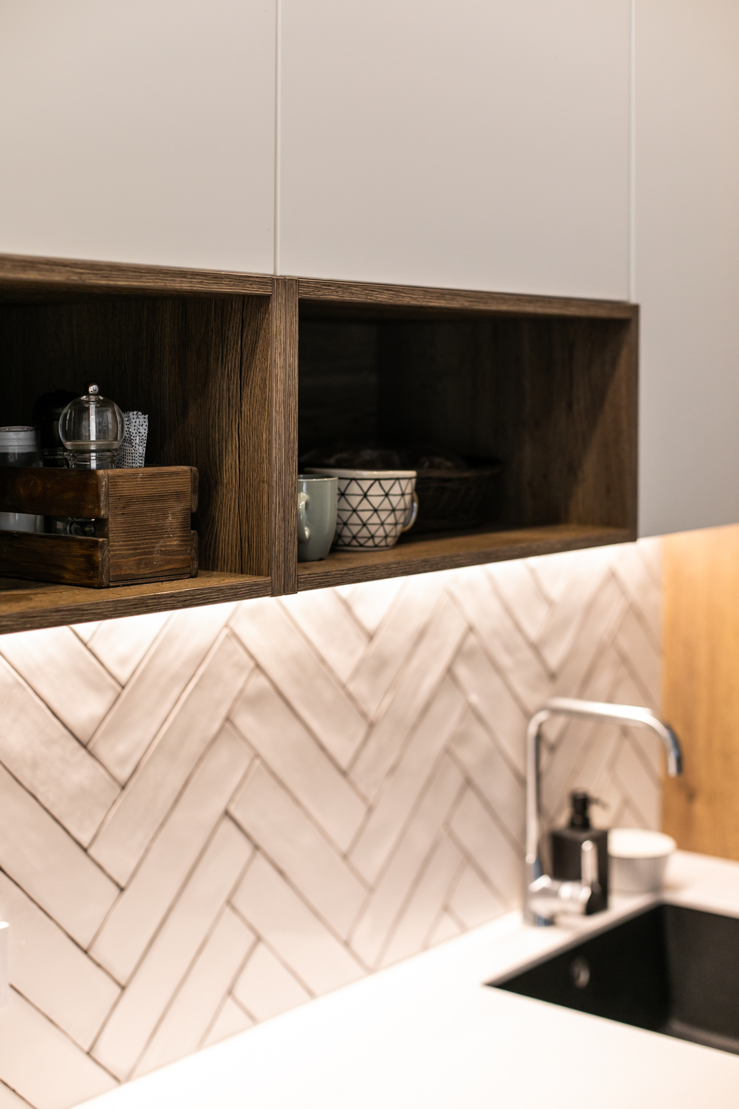 Кухня на заказ в Томске д.Петрово| Мебель Кухни Шкафы заказать. ГУДРУМ — Мебель на заказ в Томске | Кухни | Шкафы | Стулья и Столы