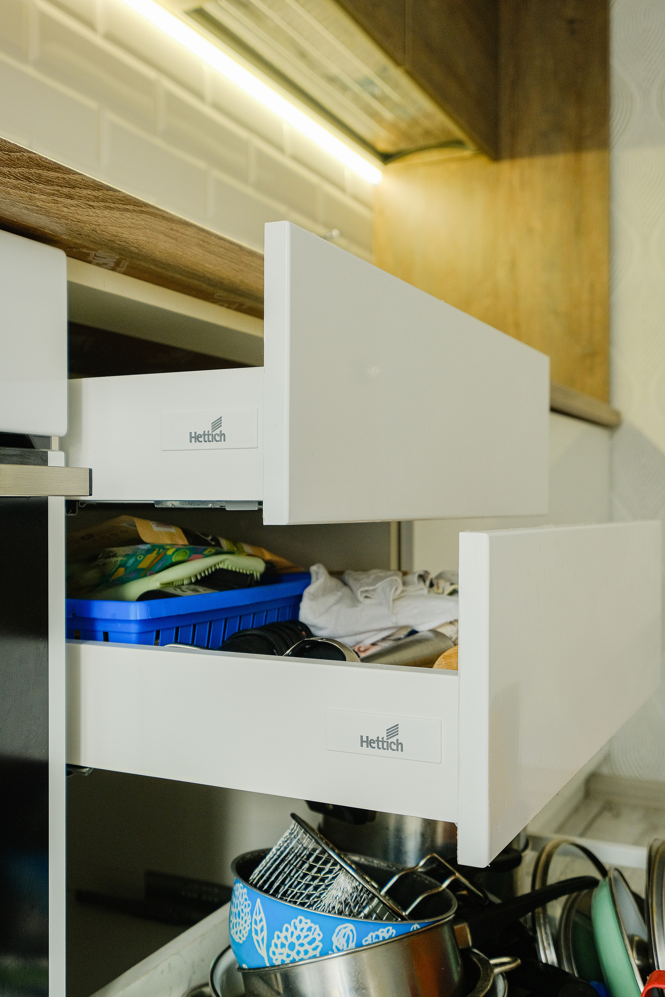 Кухня на заказ в Томске на пер. Овражный Томск| Мебель Кухни Шкафы. ГУДРУМ — Мебель на заказ в Томске | Кухни | Шкафы | Стулья и Столы