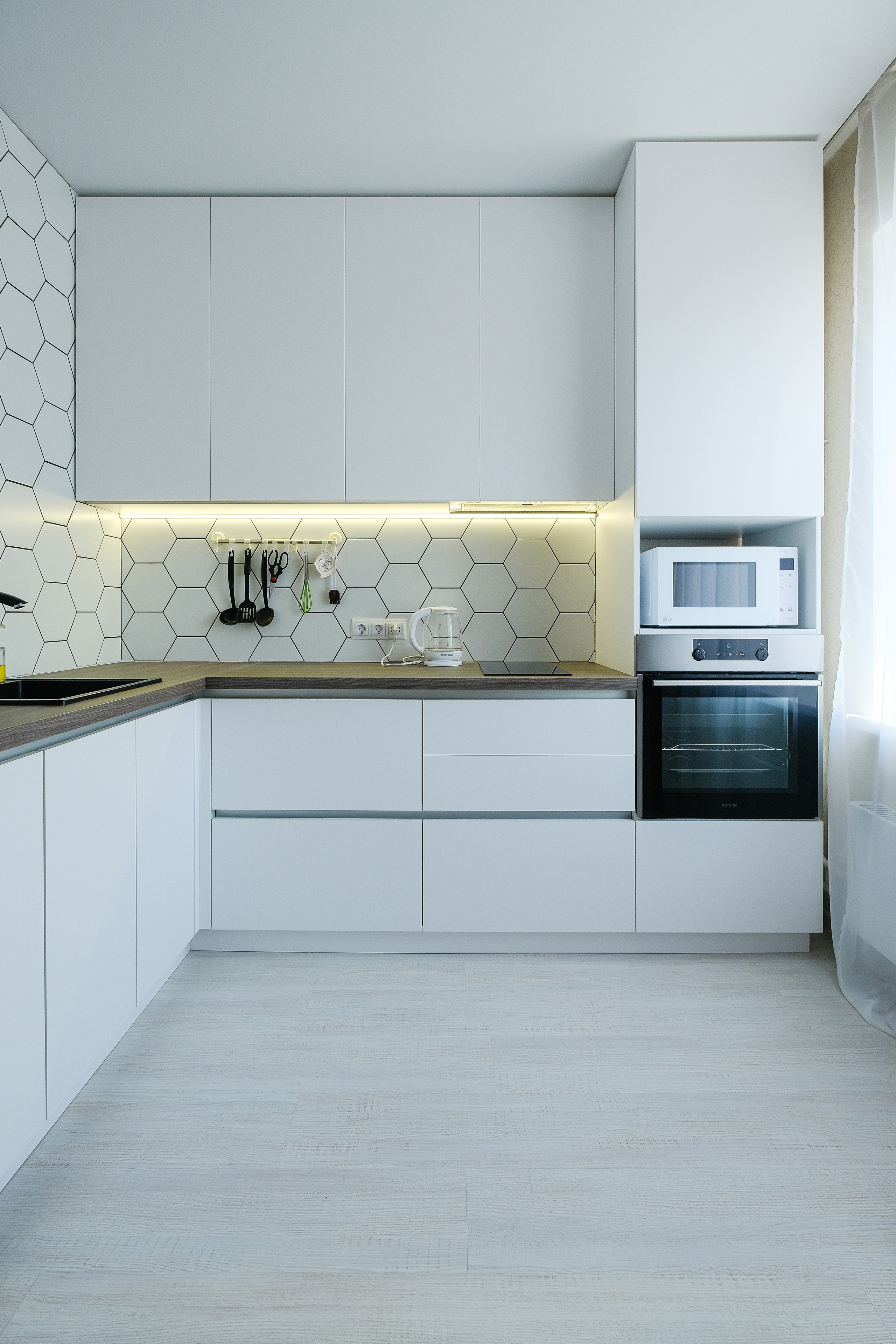 Кухня на заказ в Томске ЖК Северный Парк| Мебель Кухни Шкафы заказать. ГУДРУМ — Мебель на заказ в Томске | Кухни | Шкафы | Стулья и Столы