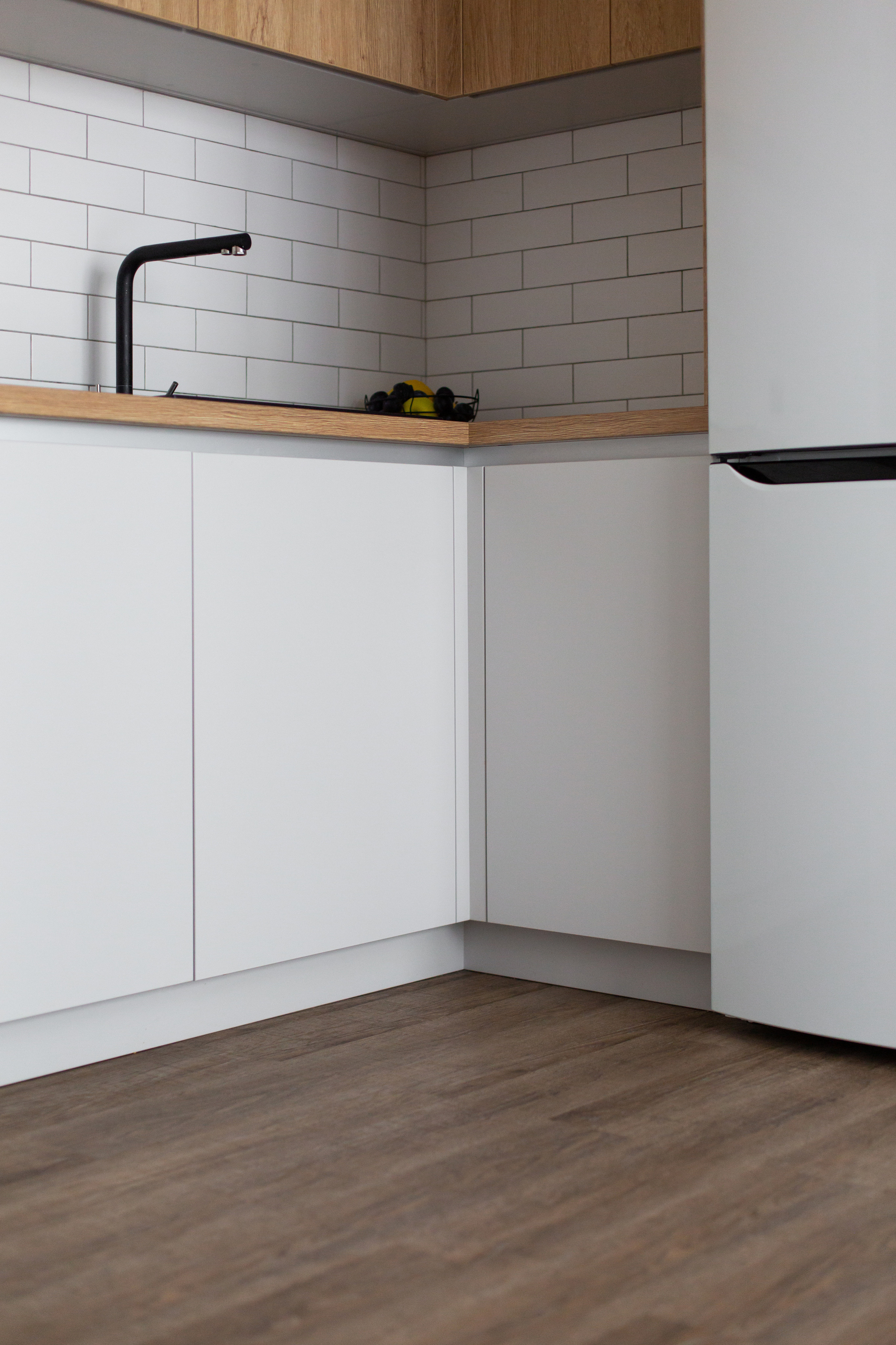 Кухня на заказ в Томске Комсомольский 48 | Мебель Кухни Шкафы заказать. ГУДРУМ — Мебель на заказ в Томске | Кухни | Шкафы | Стулья и Столы