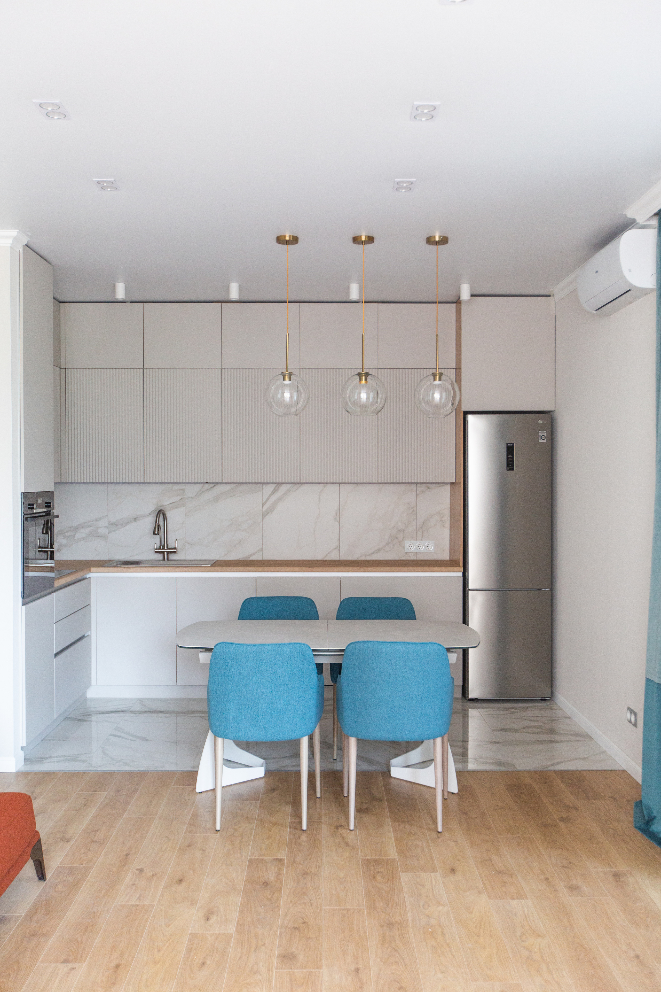 Кухня на заказ в Томске пер. Нечевский | Мебель Кухни Шкафы заказать. ГУДРУМ — Мебель на заказ в Томске | Кухни | Шкафы | Стулья и Столы