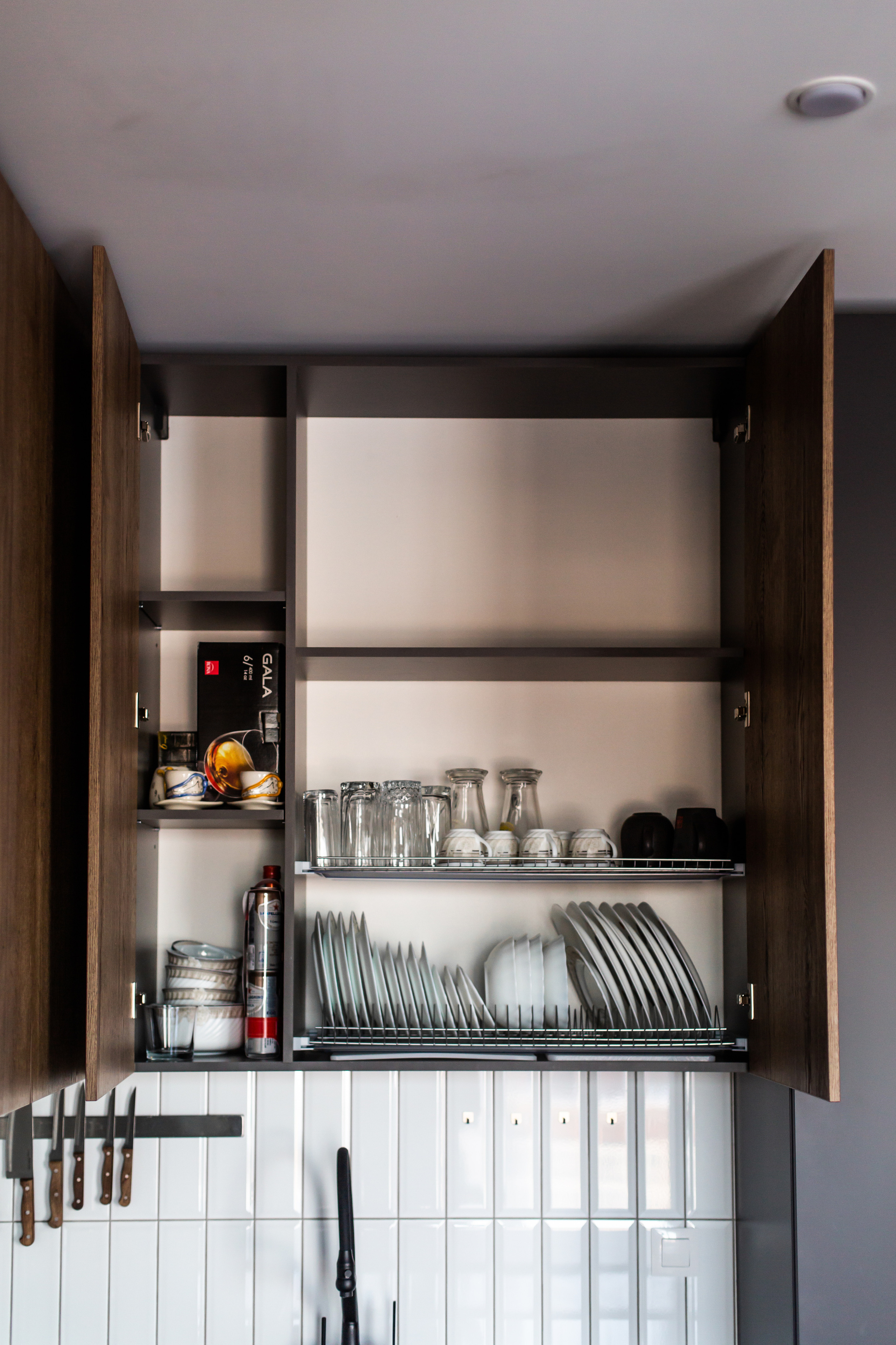 Кухня на заказ в Томске ЖК Алые Паруса| Мебель Кухни Шкафы заказать. ГУДРУМ — Мебель на заказ в Томске | Кухни | Шкафы | Стулья и Столы