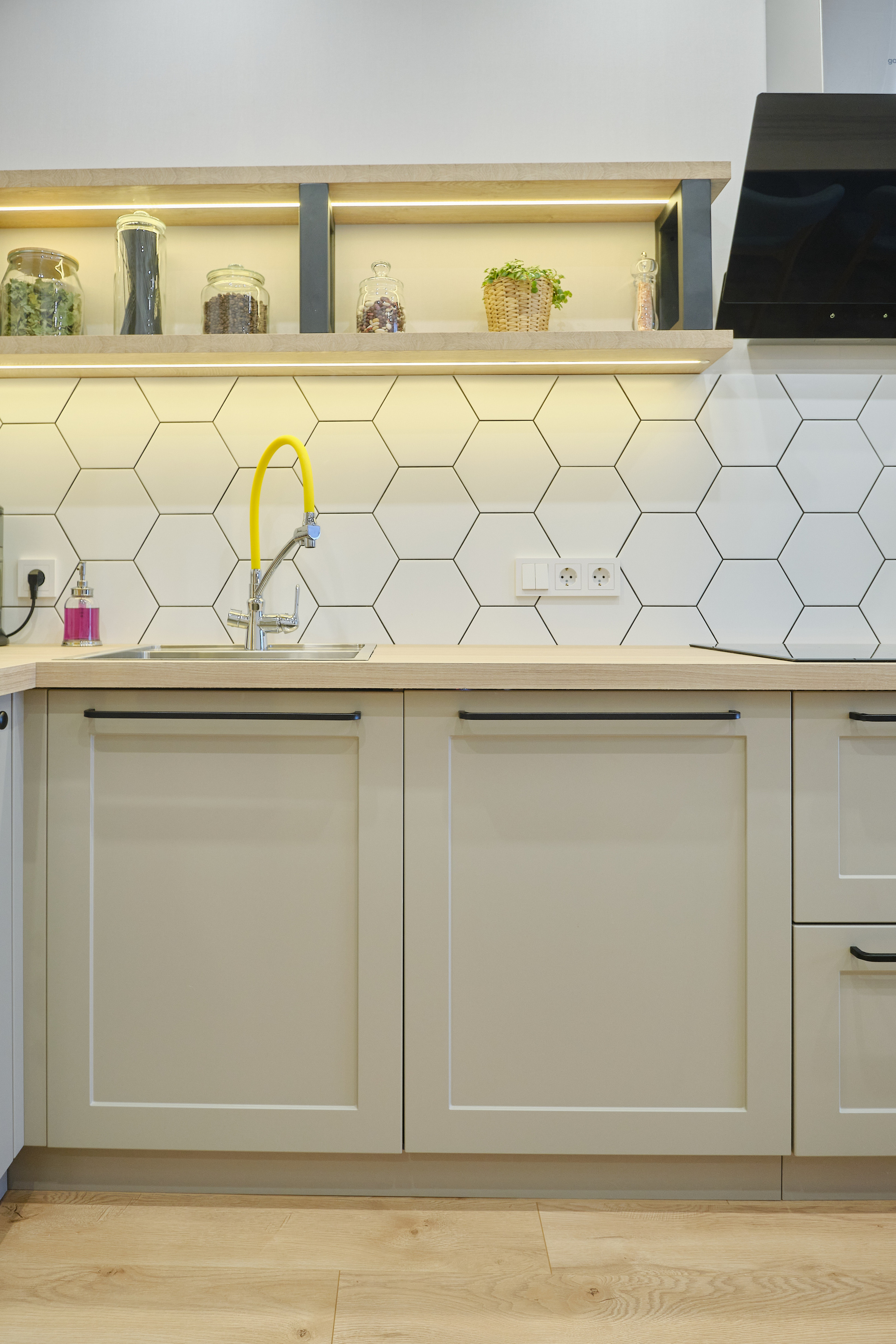 Кухня на заказ в г. Томск Северный Парк| Мебель Кухни Шкафы заказать. ГУДРУМ — Мебель на заказ в Томске | Кухни | Шкафы | Стулья и Столы