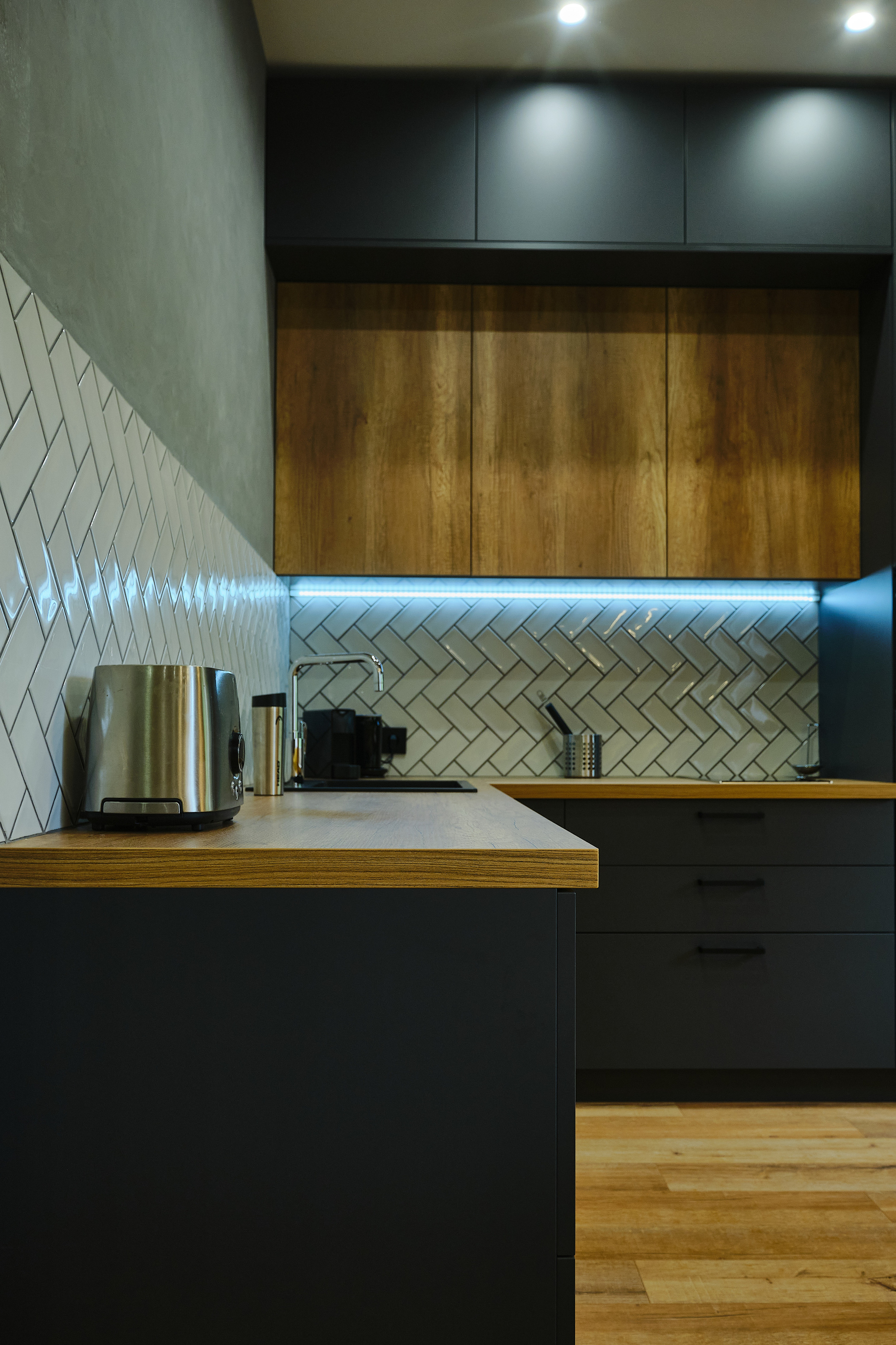 Кухня на заказ в Томске на ул.Карташова Томск| Мебель Кухни Шкафы. ГУДРУМ — Мебель на заказ в Томске | Кухни | Шкафы | Стулья и Столы