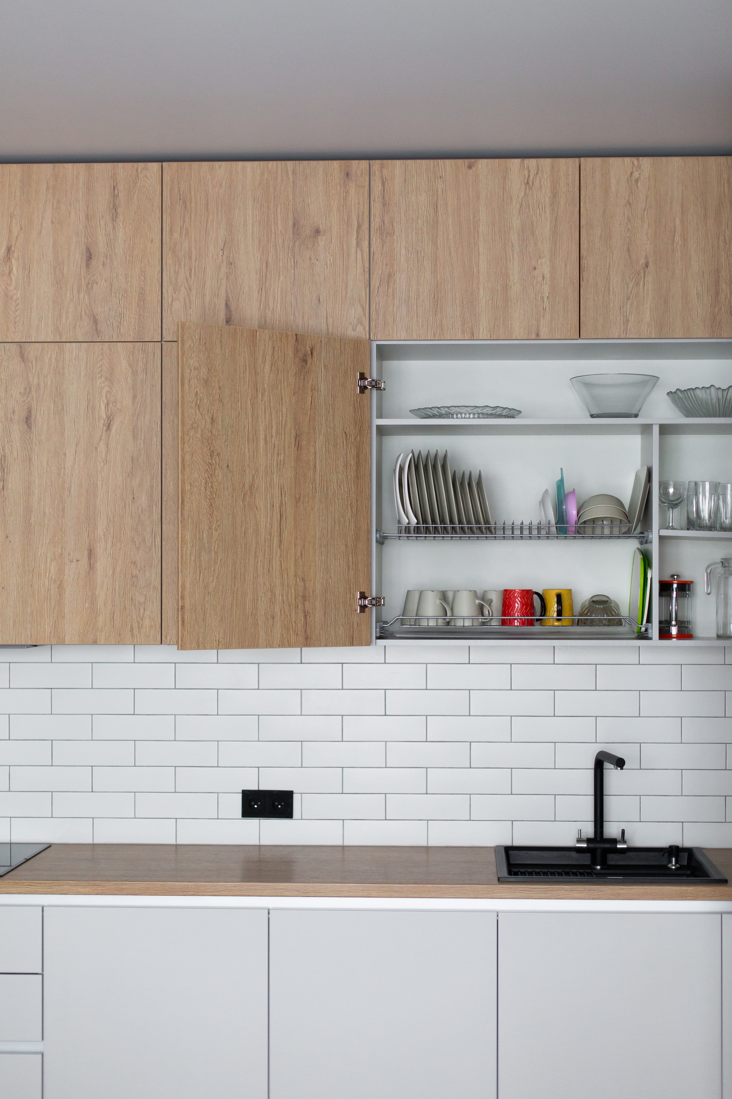 Кухня на заказ в Томске Комсомольский 48 | Мебель Кухни Шкафы заказать. ГУДРУМ — Мебель на заказ в Томске | Кухни | Шкафы | Стулья и Столы