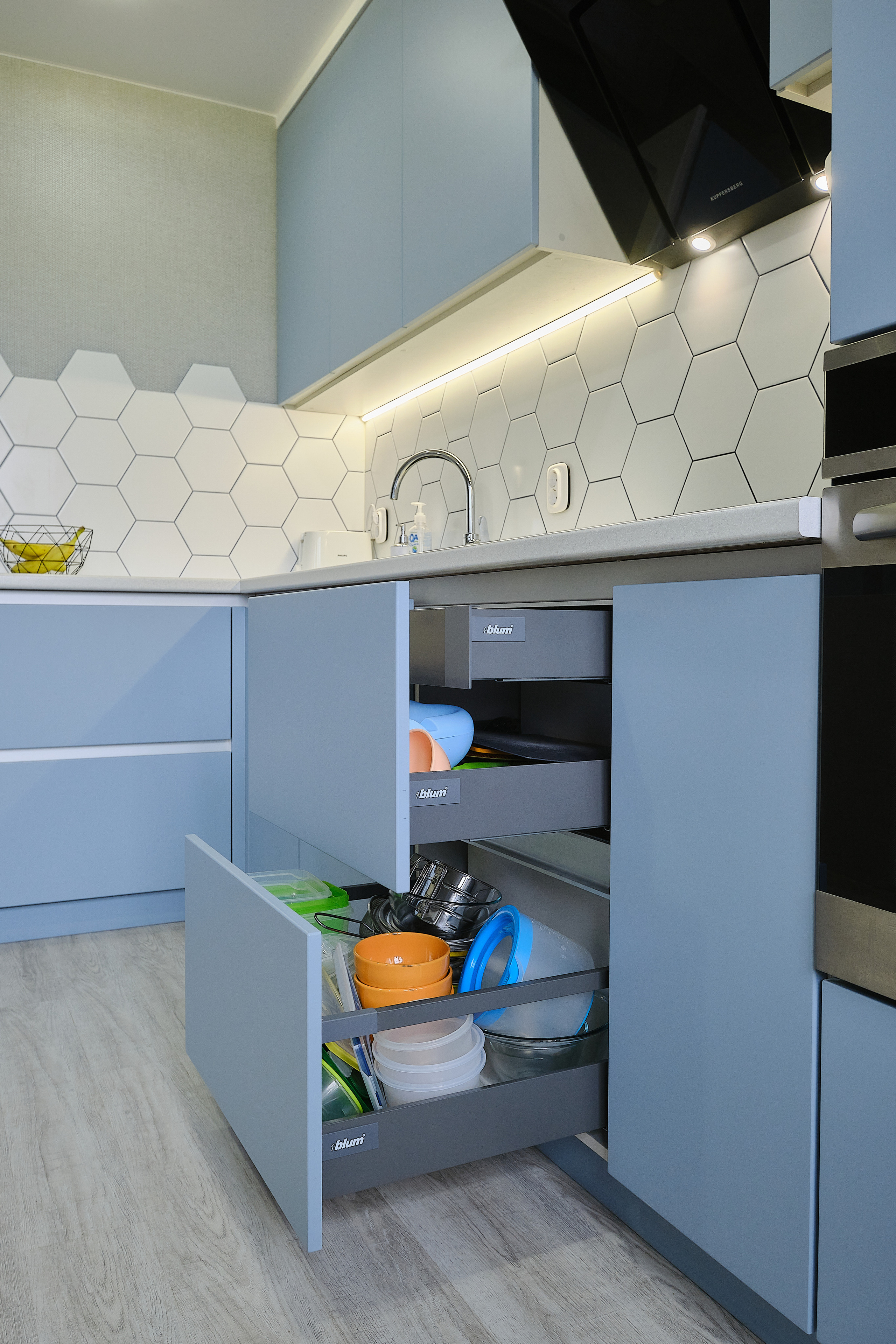 Кухня на заказ в Томске Овражный | Мебель Кухни Шкафы заказать. ГУДРУМ — Мебель на заказ в Томске | Кухни | Шкафы | Стулья и Столы