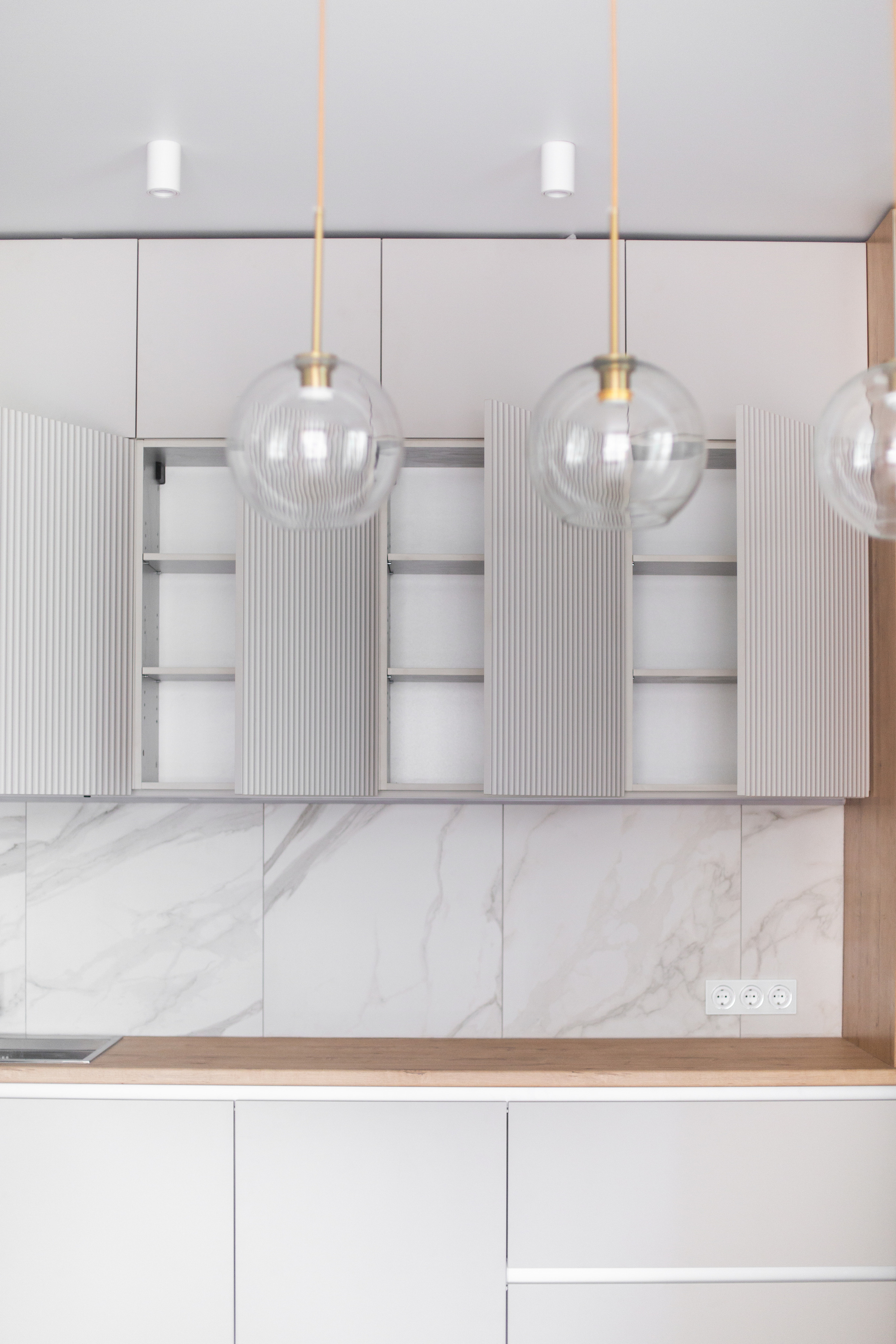 Кухня на заказ в Томске пер. Нечевский | Мебель Кухни Шкафы заказать. ГУДРУМ — Мебель на заказ в Томске | Кухни | Шкафы | Стулья и Столы