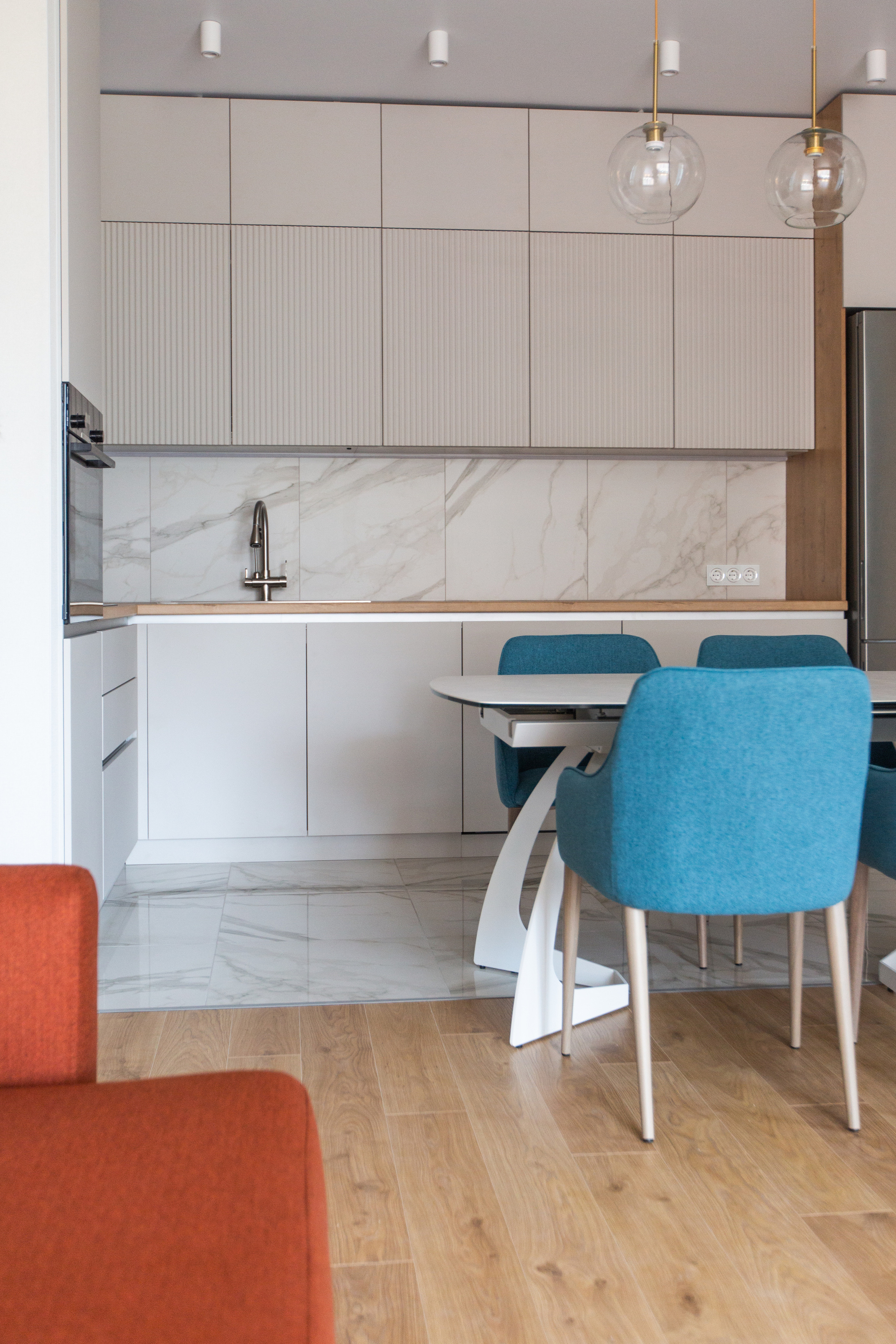 Кухня на заказ в Томске пер. Нечевский | Мебель Кухни Шкафы заказать. ГУДРУМ — Мебель на заказ в Томске | Кухни | Шкафы | Стулья и Столы