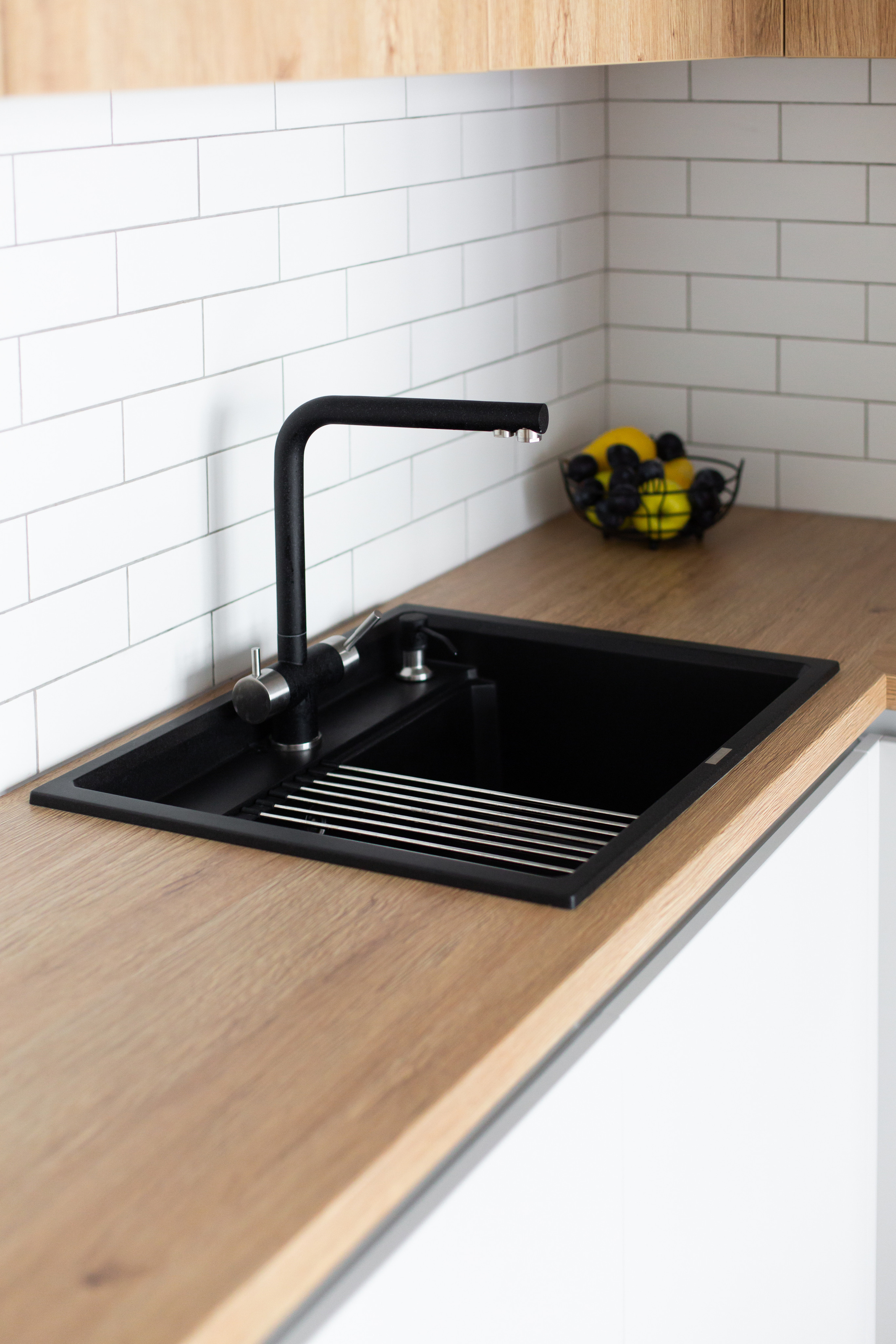 Кухня на заказ в Томске Комсомольский 48 | Мебель Кухни Шкафы заказать. ГУДРУМ — Мебель на заказ в Томске | Кухни | Шкафы | Стулья и Столы