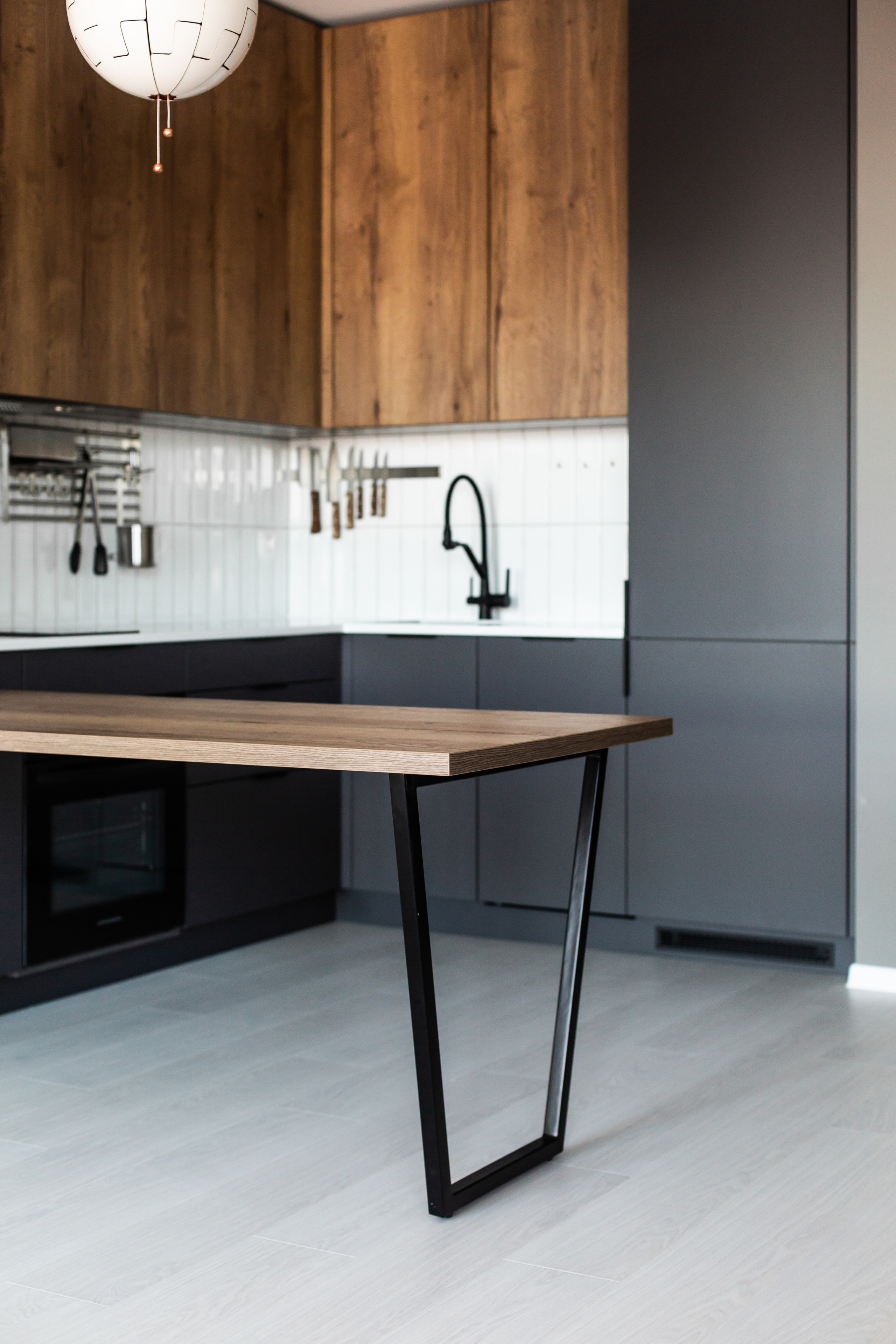 Кухня на заказ в Томске ЖК Алые Паруса| Мебель Кухни Шкафы заказать. ГУДРУМ — Мебель на заказ в Томске | Кухни | Шкафы | Стулья и Столы