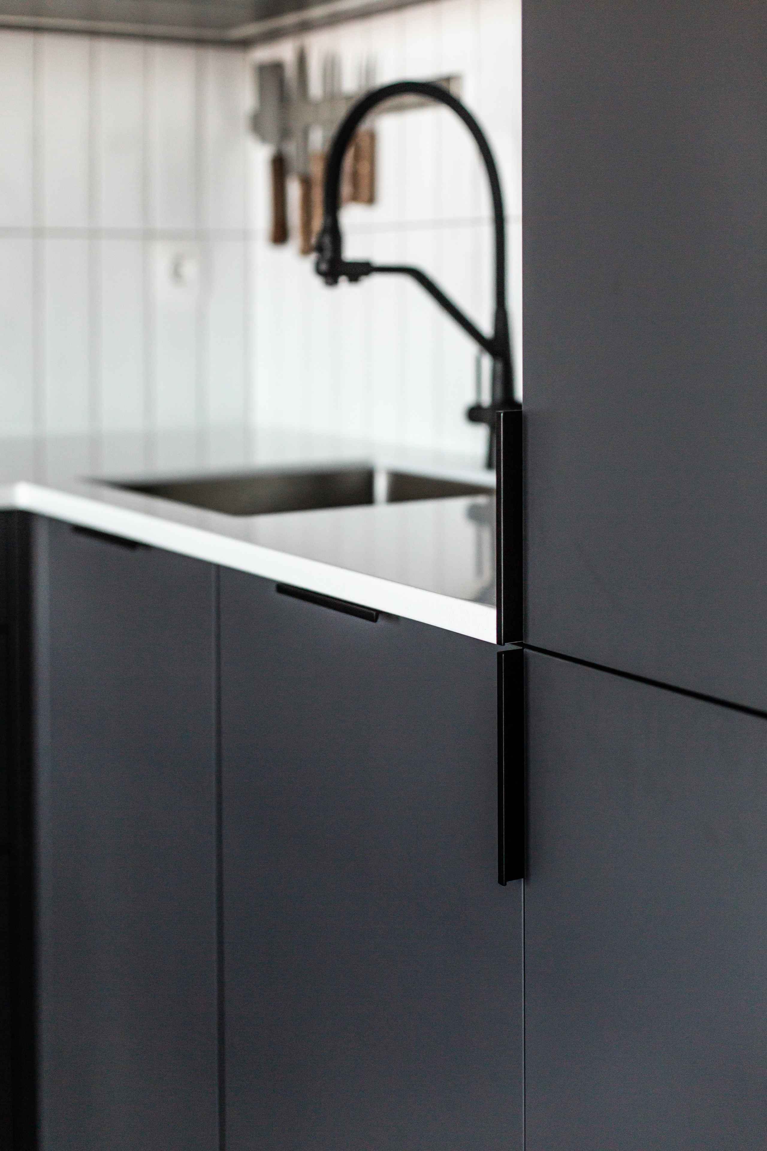 Кухня на заказ в Томске ЖК Алые Паруса| Мебель Кухни Шкафы заказать. ГУДРУМ — Мебель на заказ в Томске | Кухни | Шкафы | Стулья и Столы