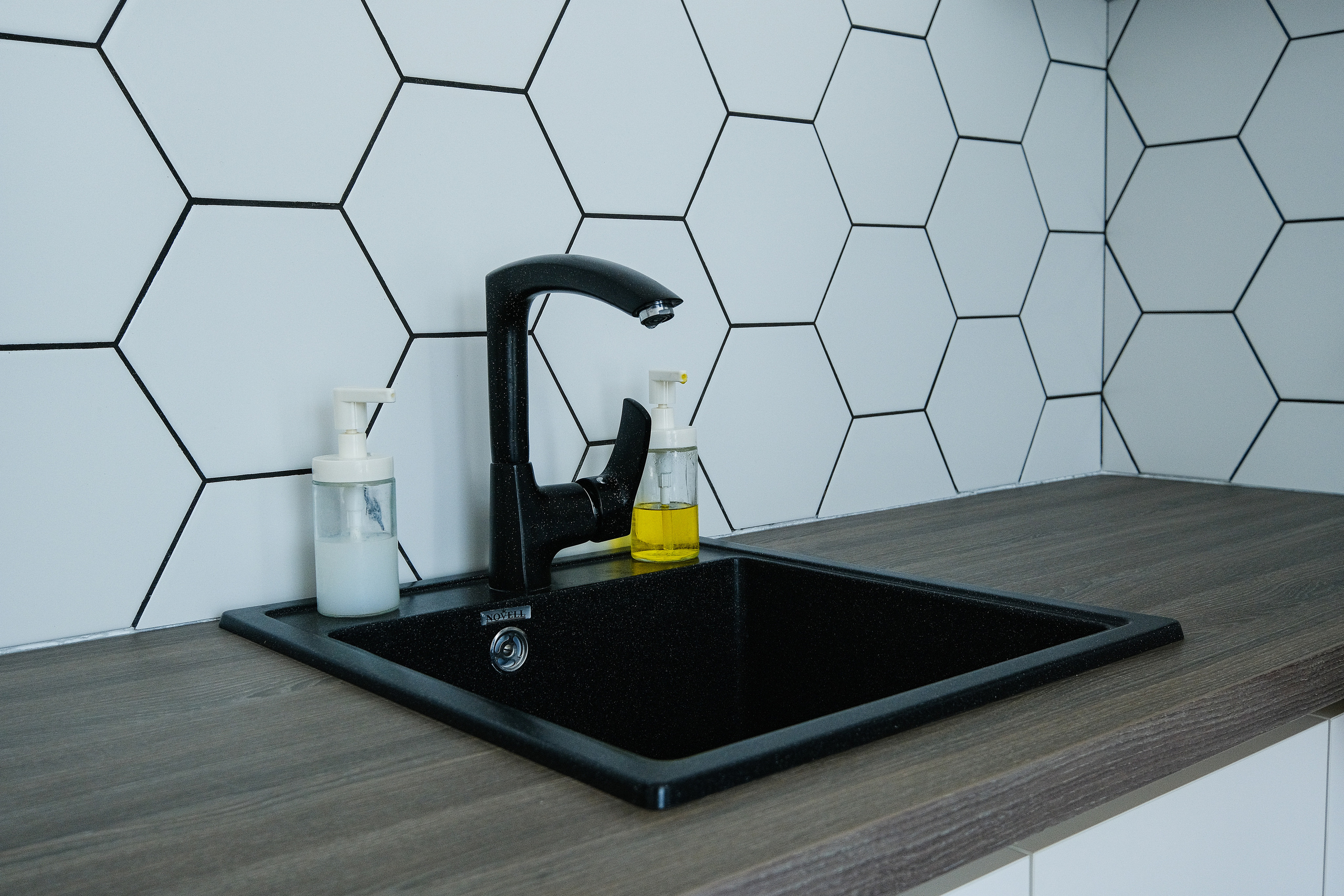 Кухня на заказ в Томске ЖК Северный Парк| Мебель Кухни Шкафы заказать. ГУДРУМ — Мебель на заказ в Томске | Кухни | Шкафы | Стулья и Столы