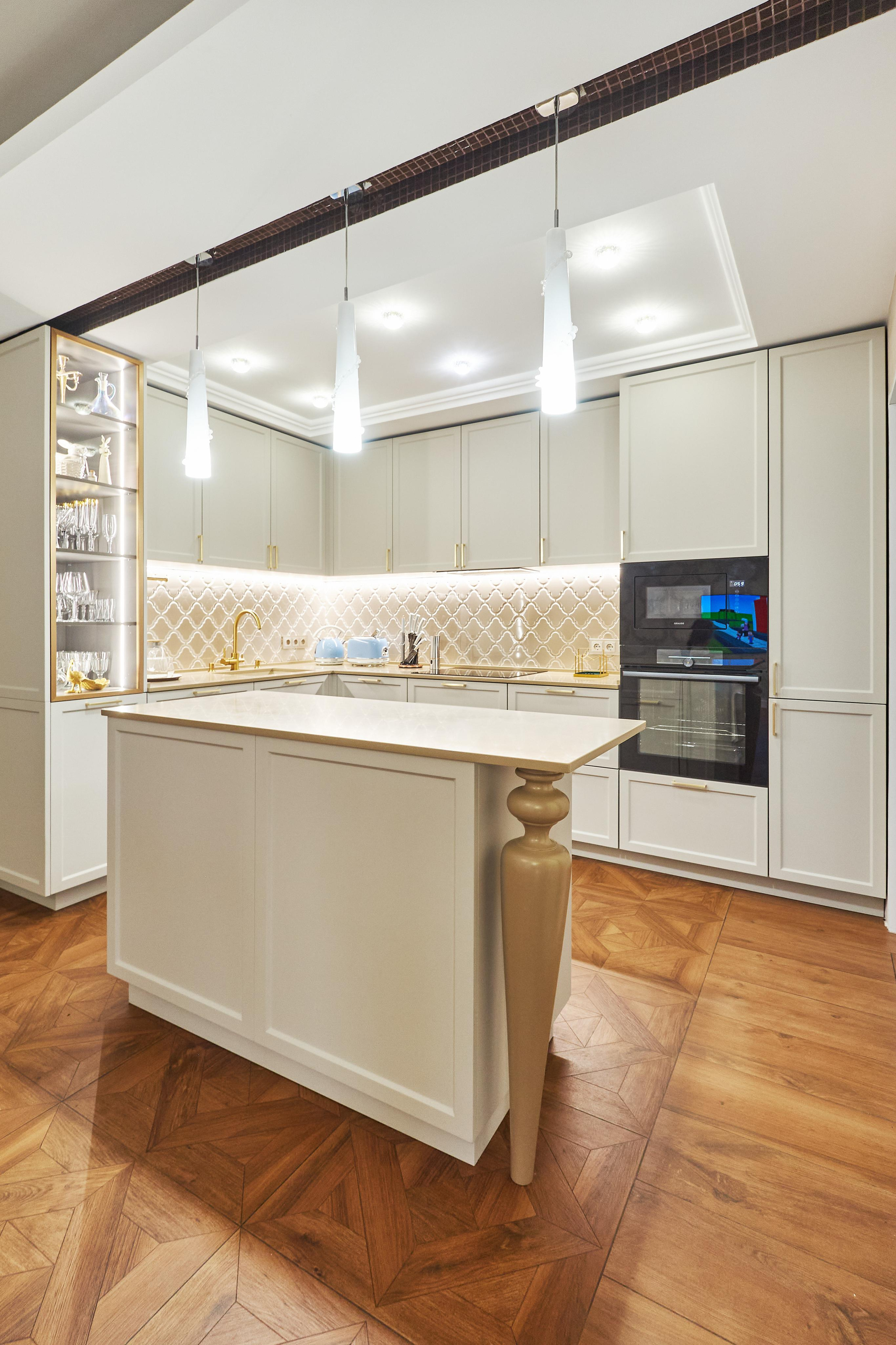 Кухни Томск на заказ. Изготовление мебели по размерам. ГУДРУМ — Мебель на заказ в Томске | Кухни | Шкафы | Стулья и Столы