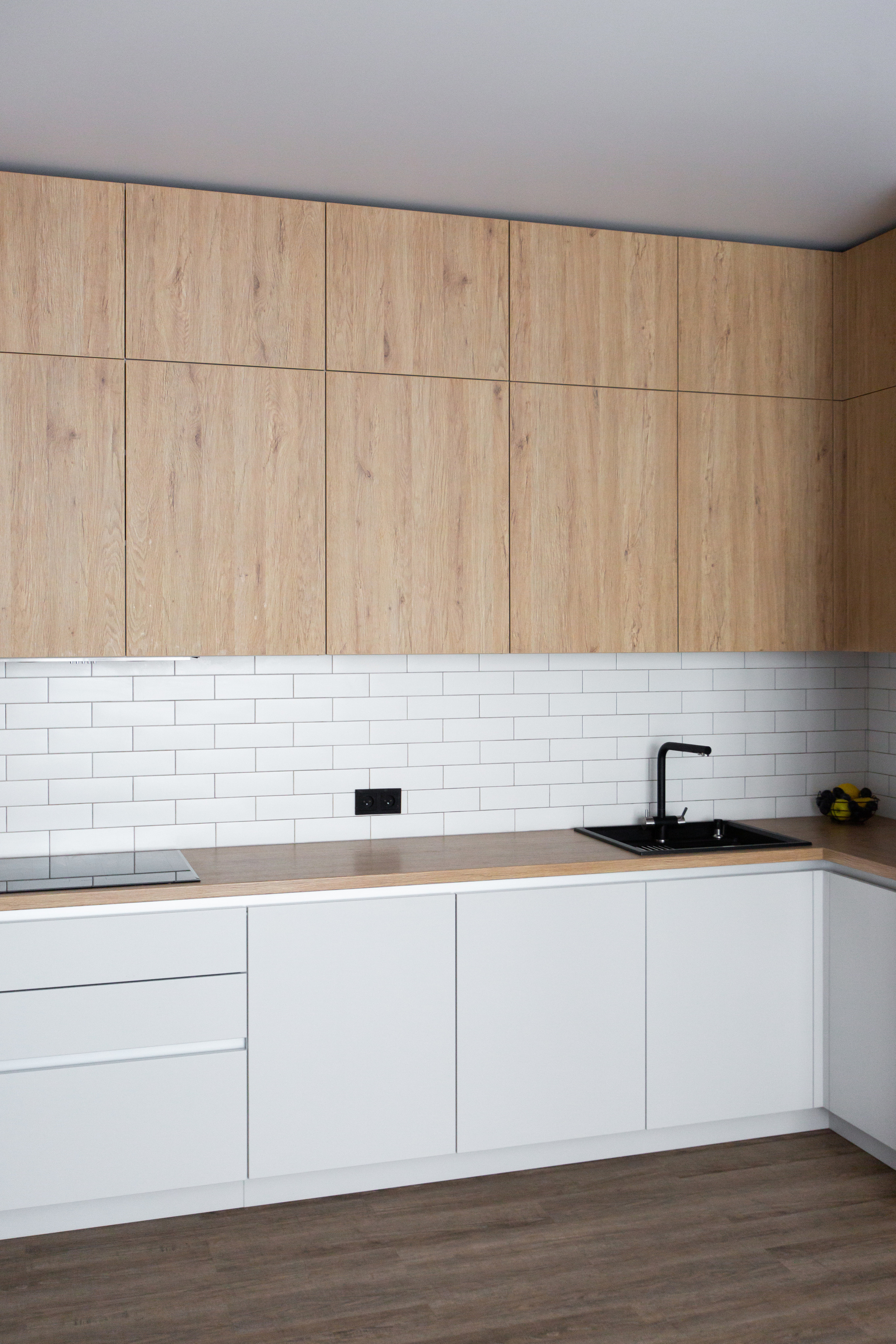 Кухня на заказ в Томске Комсомольский 48 | Мебель Кухни Шкафы заказать. ГУДРУМ — Мебель на заказ в Томске | Кухни | Шкафы | Стулья и Столы