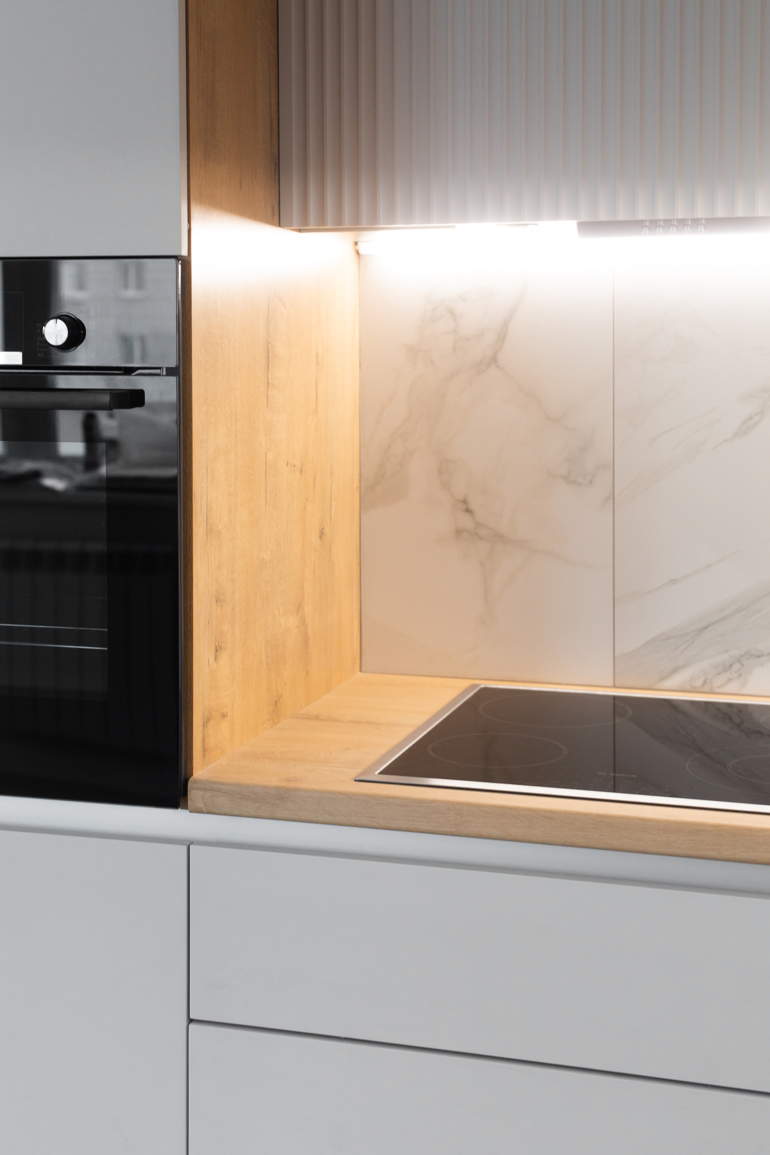 Кухня на заказ в Томске пер. Нечевский | Мебель Кухни Шкафы заказать. ГУДРУМ — Мебель на заказ в Томске | Кухни | Шкафы | Стулья и Столы