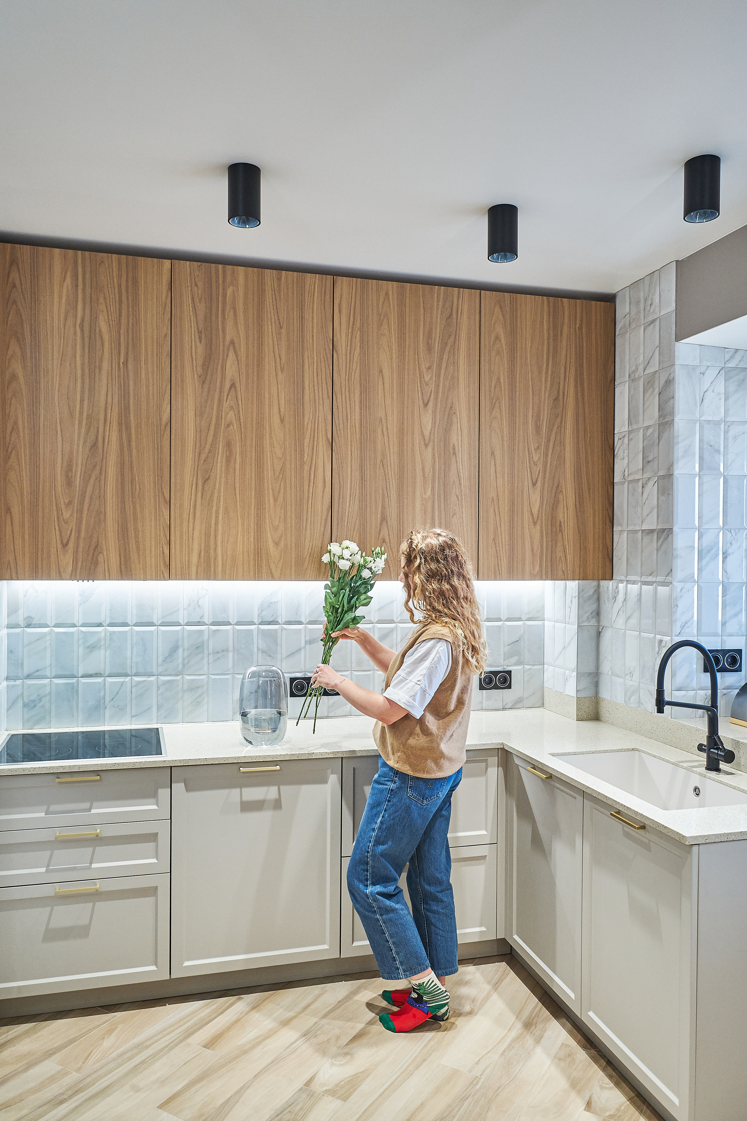 Кухня на заказ на ул.Красноармейская Томск по индивидуальному размеру. ГУДРУМ — Мебель на заказ в Томске | Кухни | Шкафы | Стулья и Столы