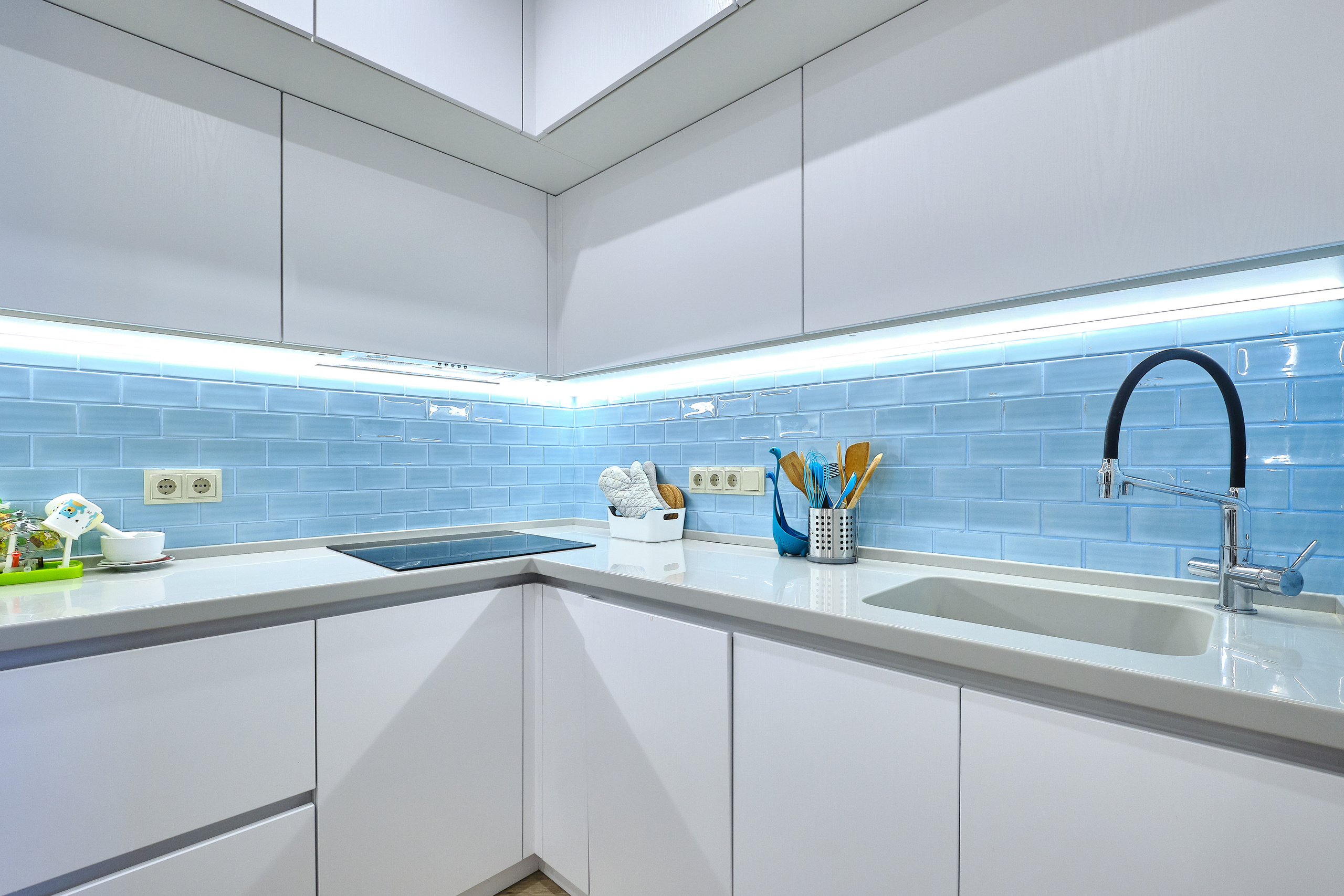 Кухня на заказ в Томске на ул.Гоголя Томск| Мебель Кухни Шкафы. ГУДРУМ — Мебель на заказ в Томске | Кухни | Шкафы | Стулья и Столы