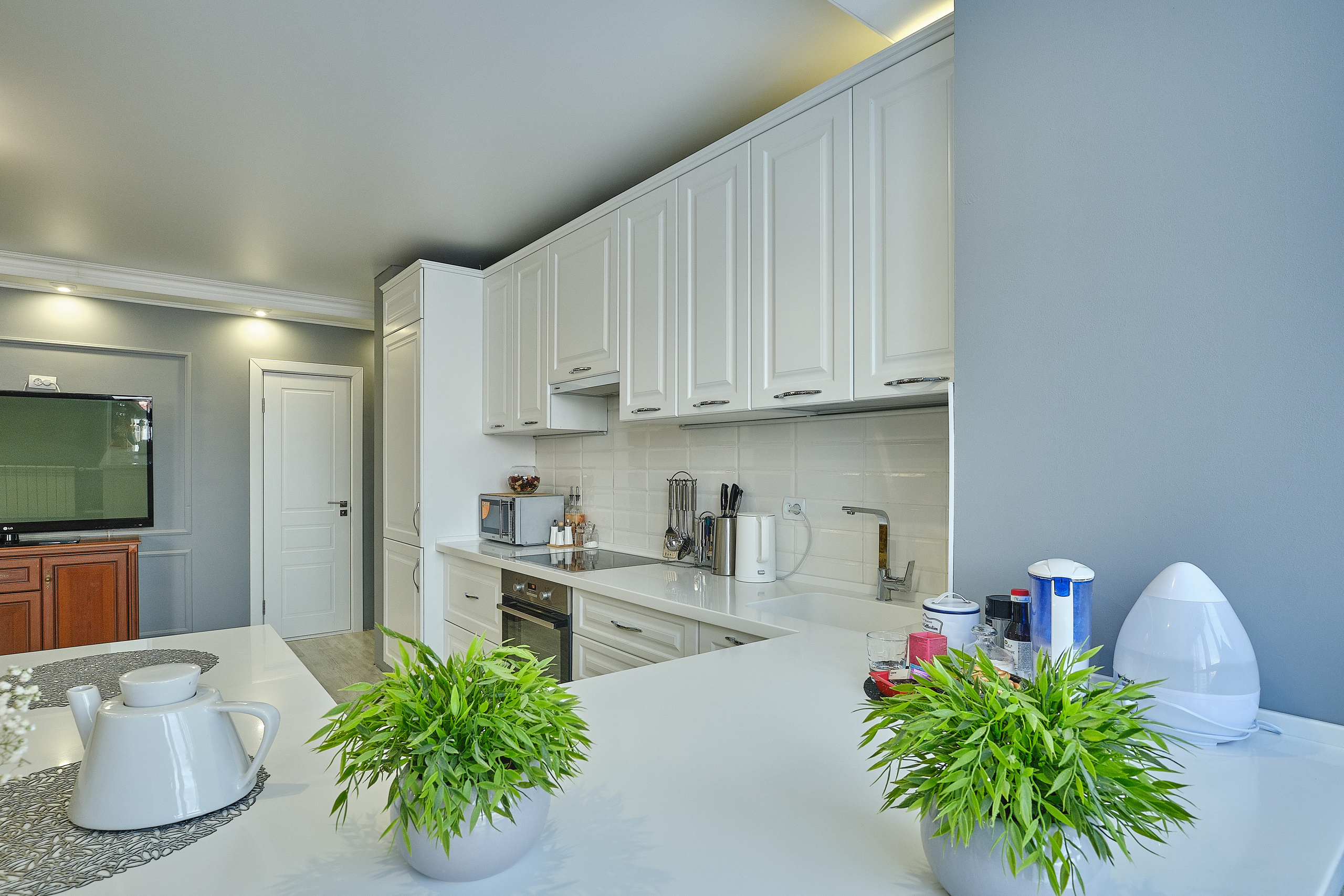 Кухня на заказ в Томске Северный Парк | Мебель Кухни Шкафы заказать. ГУДРУМ — Мебель на заказ в Томске | Кухни | Шкафы | Стулья и Столы