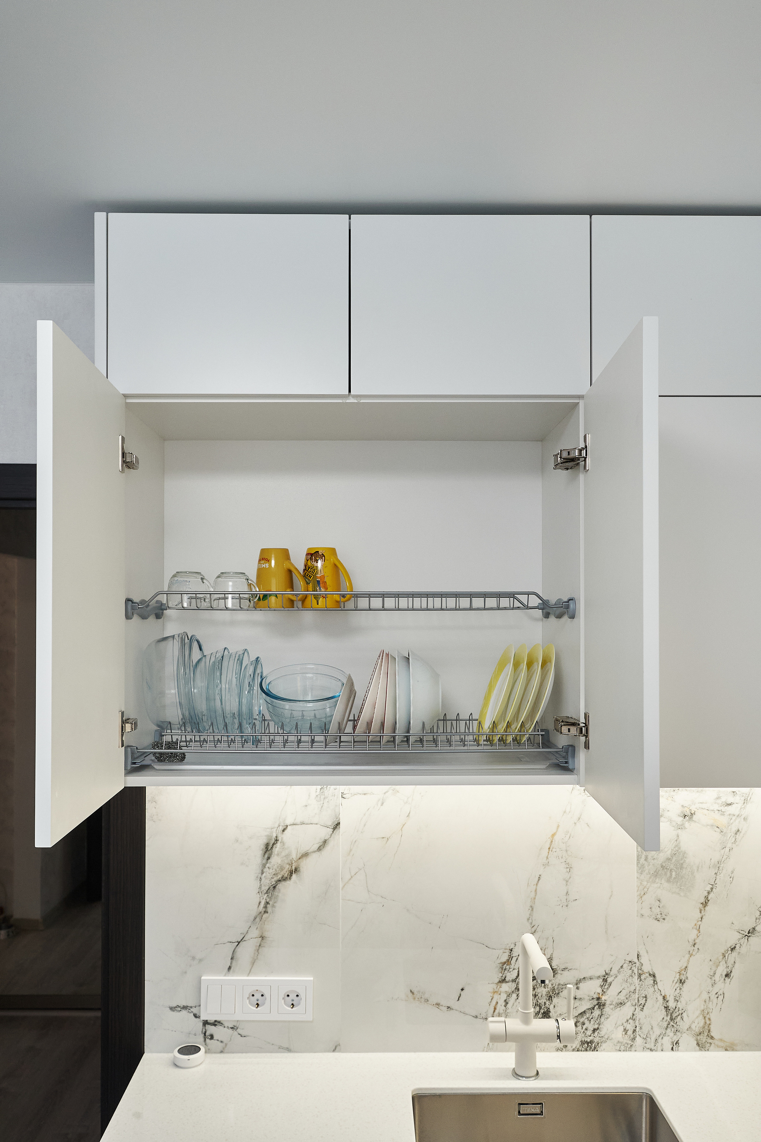 Кухня на заказ в Томске на ул.Лебедева Томск| Мебель Кухни Шкафы. ГУДРУМ — Мебель на заказ в Томске | Кухни | Шкафы | Стулья и Столы