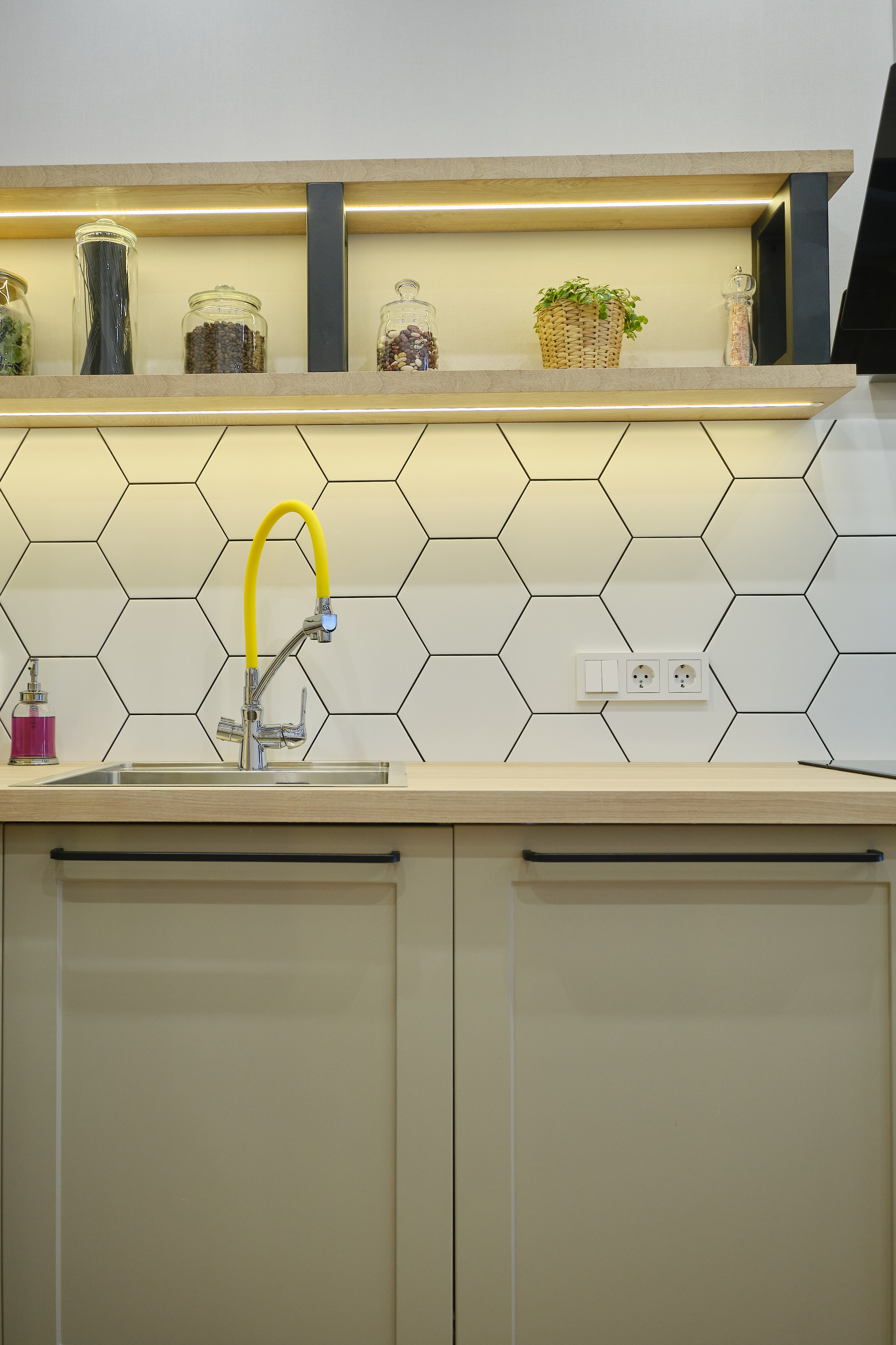 Кухня на заказ в г. Томск Северный Парк| Мебель Кухни Шкафы заказать. ГУДРУМ — Мебель на заказ в Томске | Кухни | Шкафы | Стулья и Столы