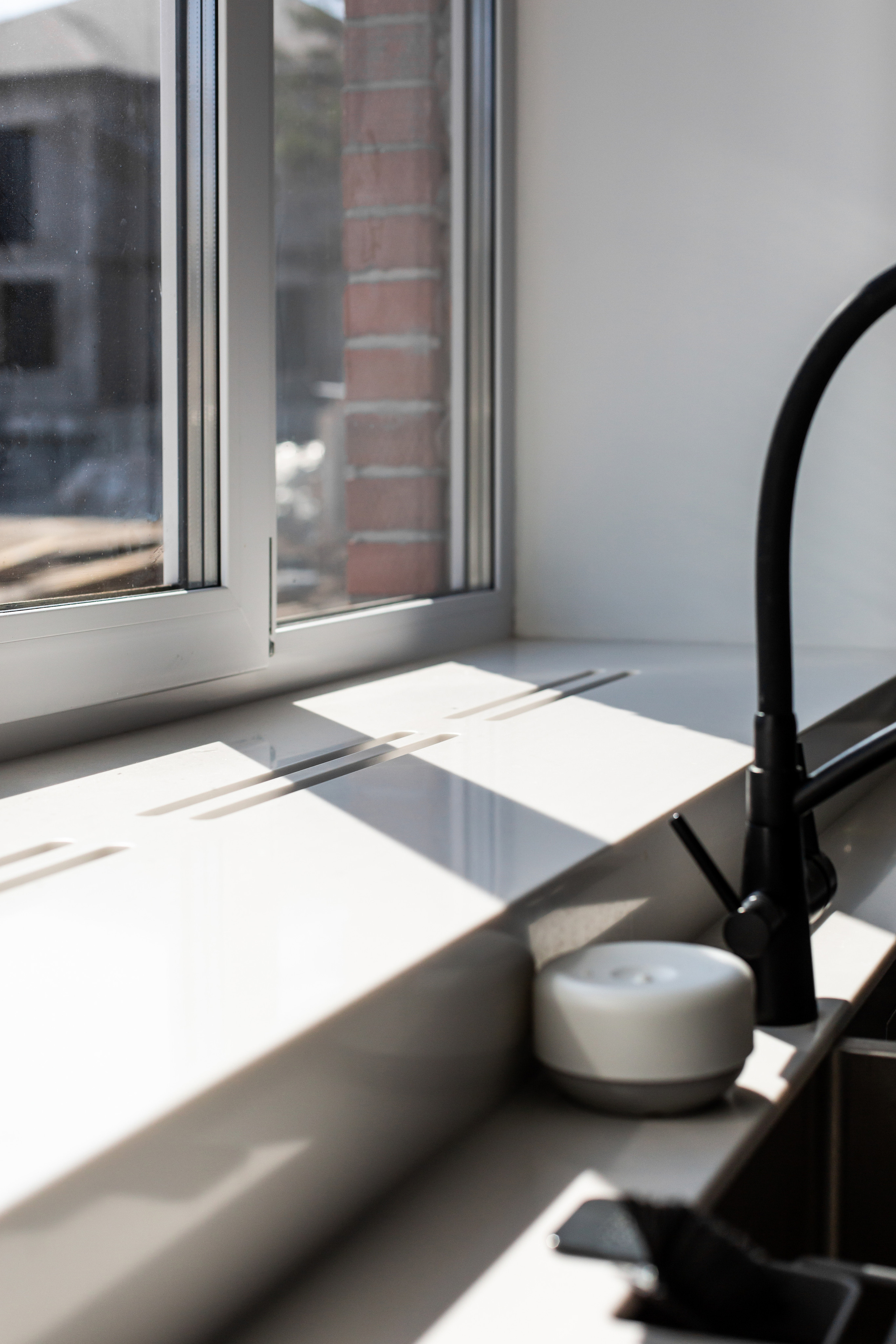 Кухня на заказ в Томске Холмы Village | Мебель Кухни Шкафы заказать. ГУДРУМ — Мебель на заказ в Томске | Кухни | Шкафы | Стулья и Столы