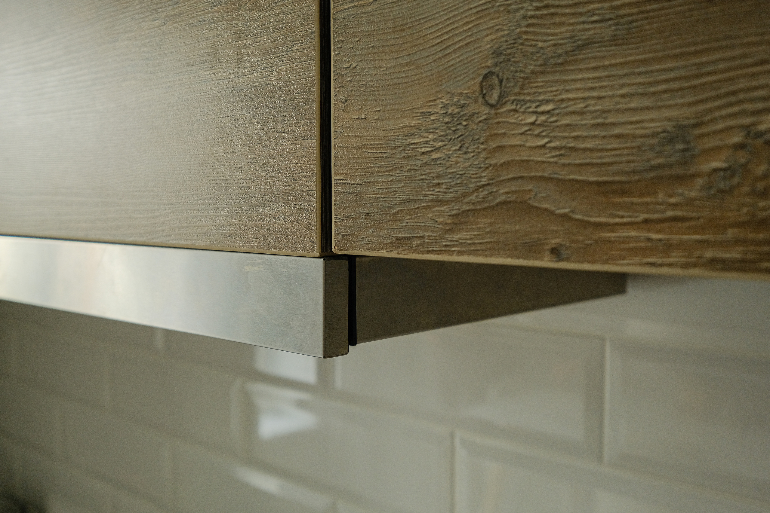 Кухня на заказ в Томске на пер. Овражный Томск| Мебель Кухни Шкафы. ГУДРУМ — Мебель на заказ в Томске | Кухни | Шкафы | Стулья и Столы