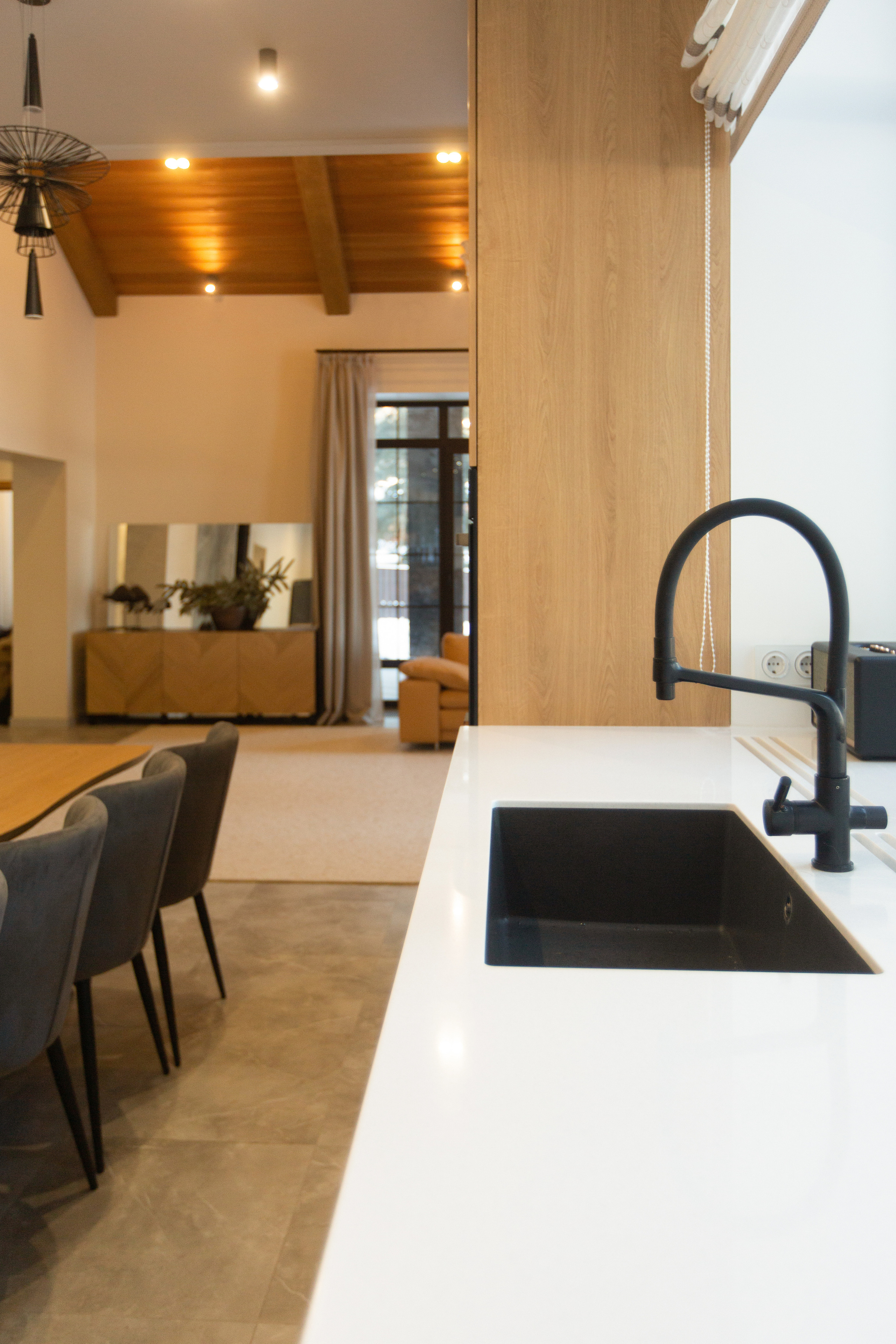 Кухня на заказ в Томске д. Некрасово | Мебель Кухни Шкафы заказать. ГУДРУМ — Мебель на заказ в Томске | Кухни | Шкафы | Стулья и Столы