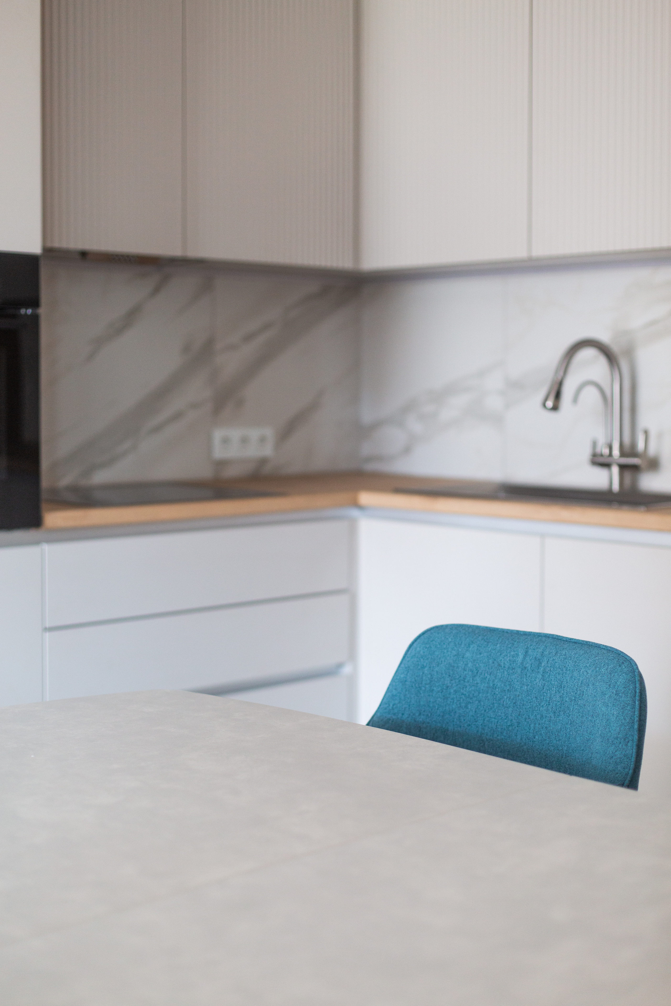 Кухня на заказ в Томске пер. Нечевский | Мебель Кухни Шкафы заказать. ГУДРУМ — Мебель на заказ в Томске | Кухни | Шкафы | Стулья и Столы