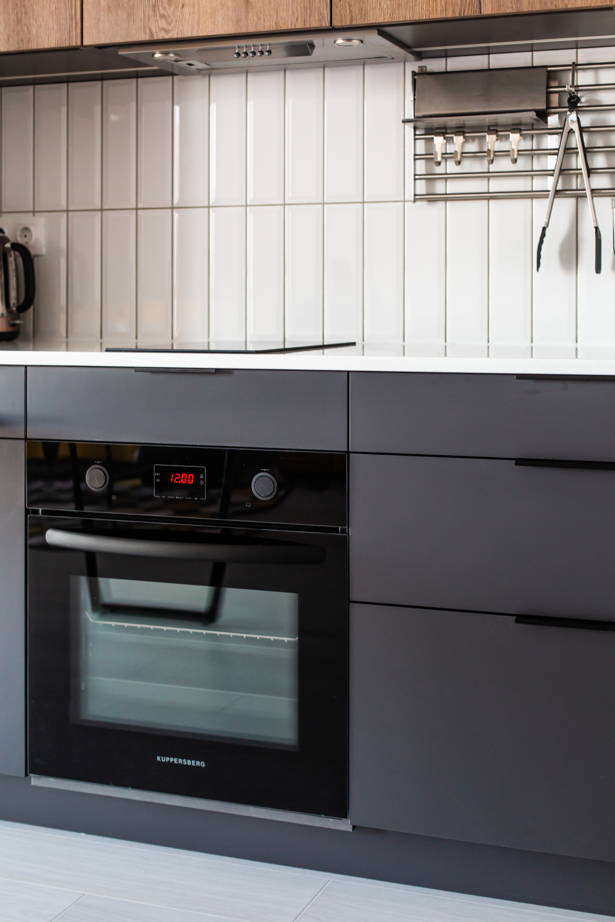 Кухня на заказ в Томске ЖК Алые Паруса| Мебель Кухни Шкафы заказать. ГУДРУМ — Мебель на заказ в Томске | Кухни | Шкафы | Стулья и Столы