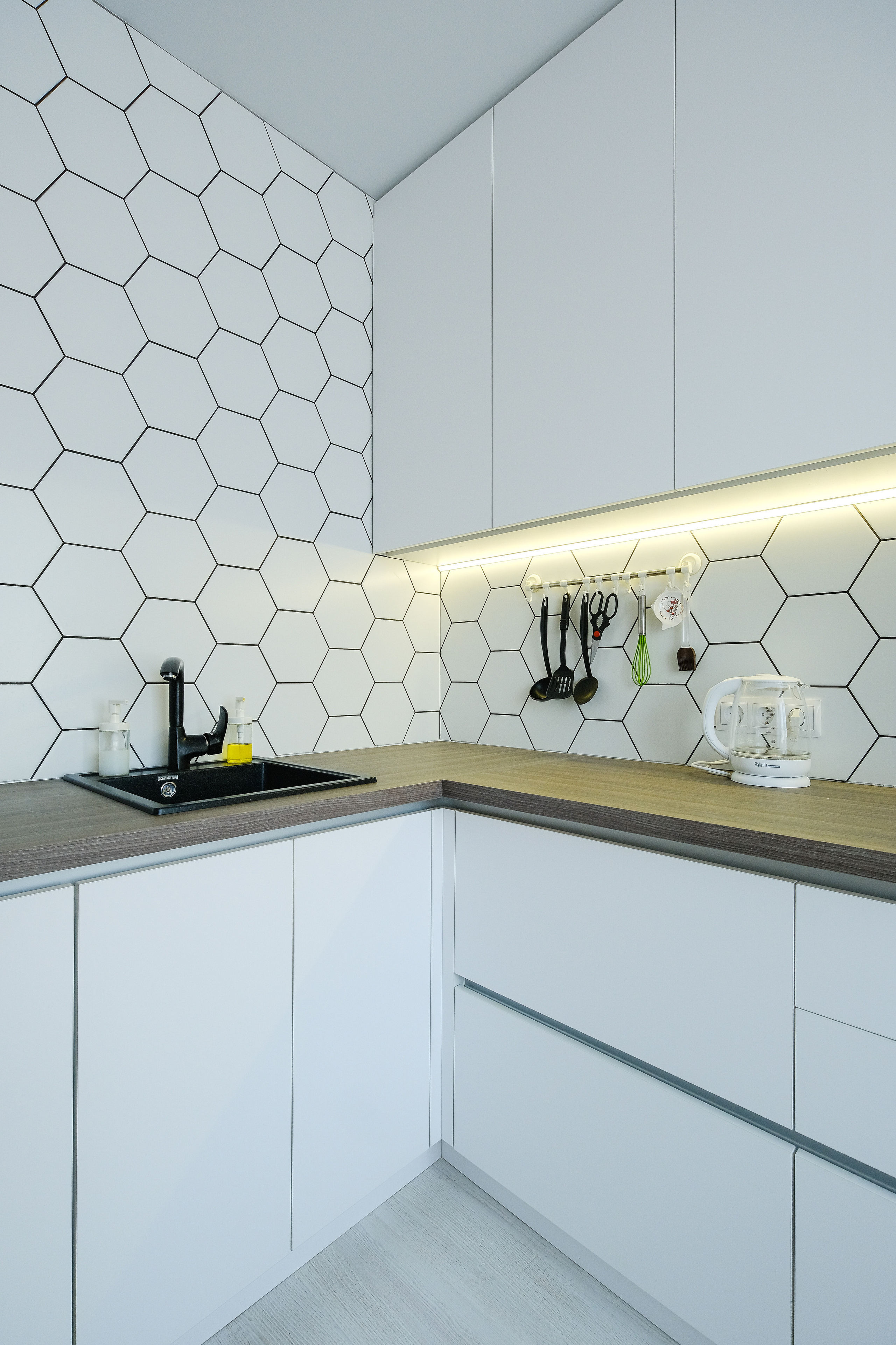 Кухня на заказ в Томске ЖК Северный Парк| Мебель Кухни Шкафы заказать. ГУДРУМ — Мебель на заказ в Томске | Кухни | Шкафы | Стулья и Столы