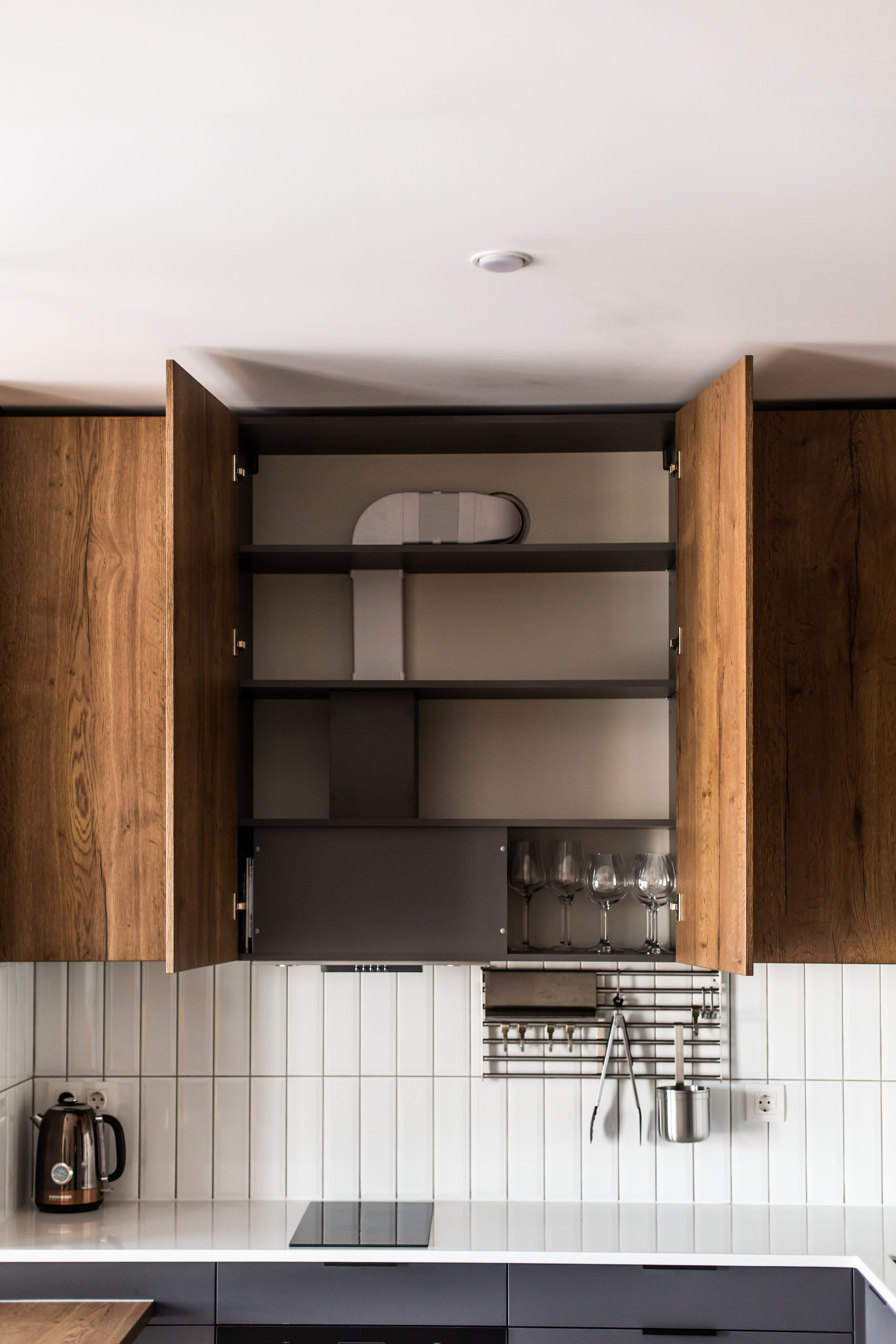 Кухня на заказ в Томске ЖК Алые Паруса| Мебель Кухни Шкафы заказать. ГУДРУМ — Мебель на заказ в Томске | Кухни | Шкафы | Стулья и Столы